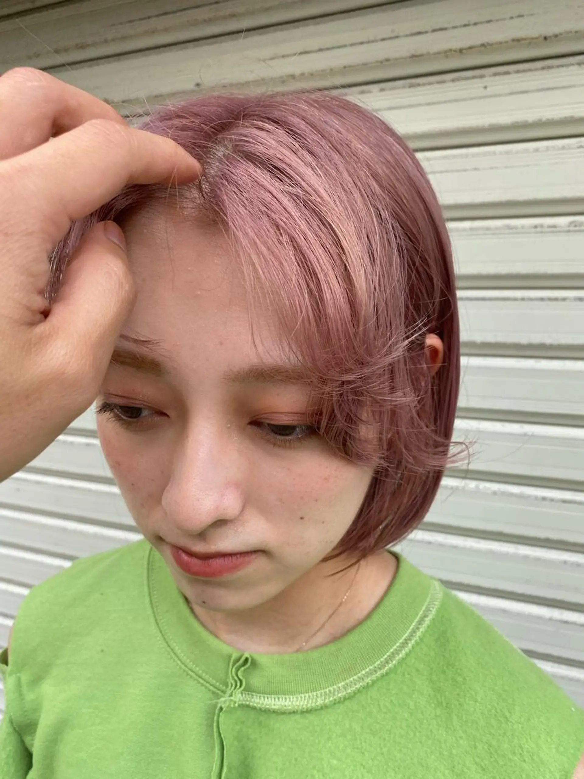 カラー ブリーチカラーが人気 onnuのヘアスタイル