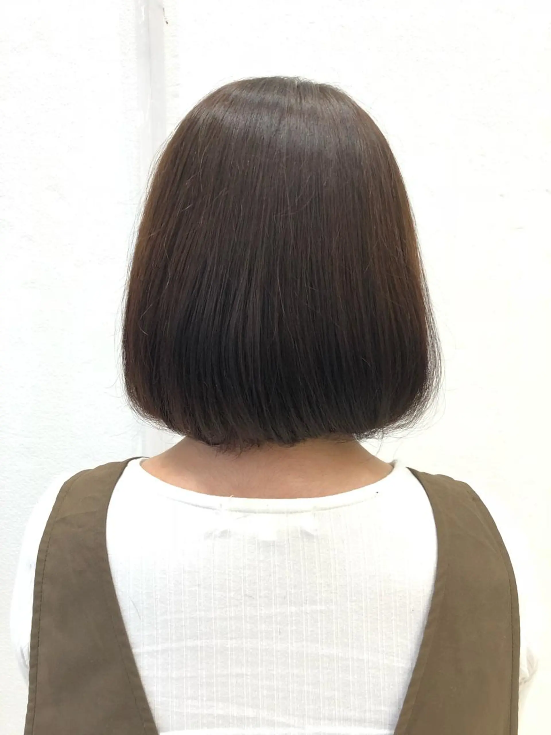 カラー ショート/白髪ぼかし 君和田若菜のヘアスタイル