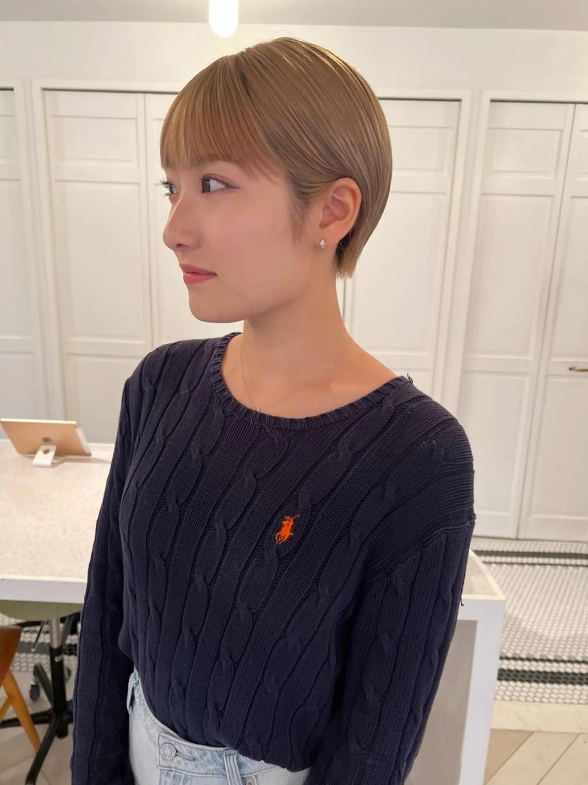 ショート ブリーチカラー🎀 韓国風/寺門美優のヘアスタイル