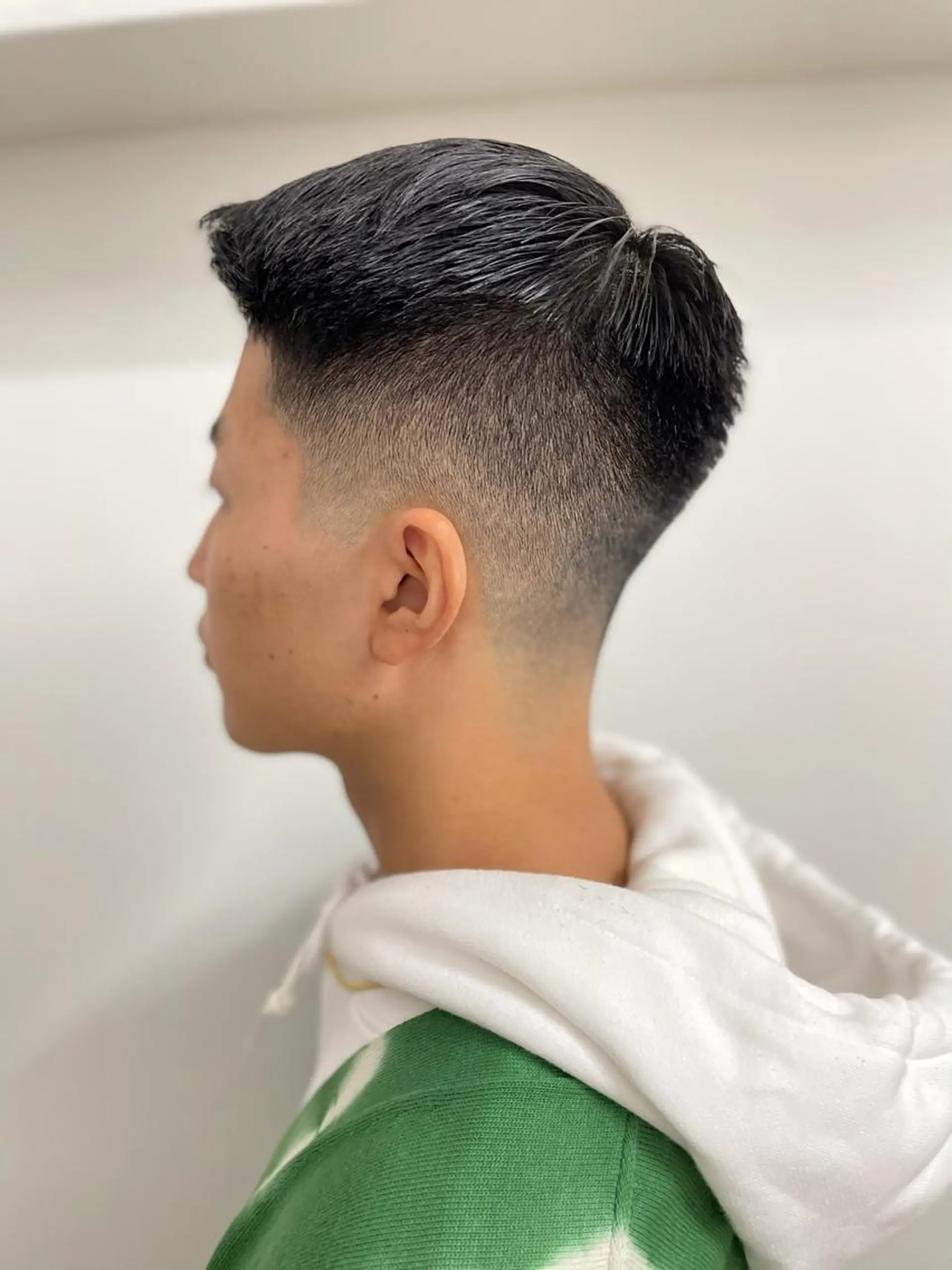 ショート カラー パーマ メンズ グラデーションカラー カット指名No1漆原 聡のヘアスタイル