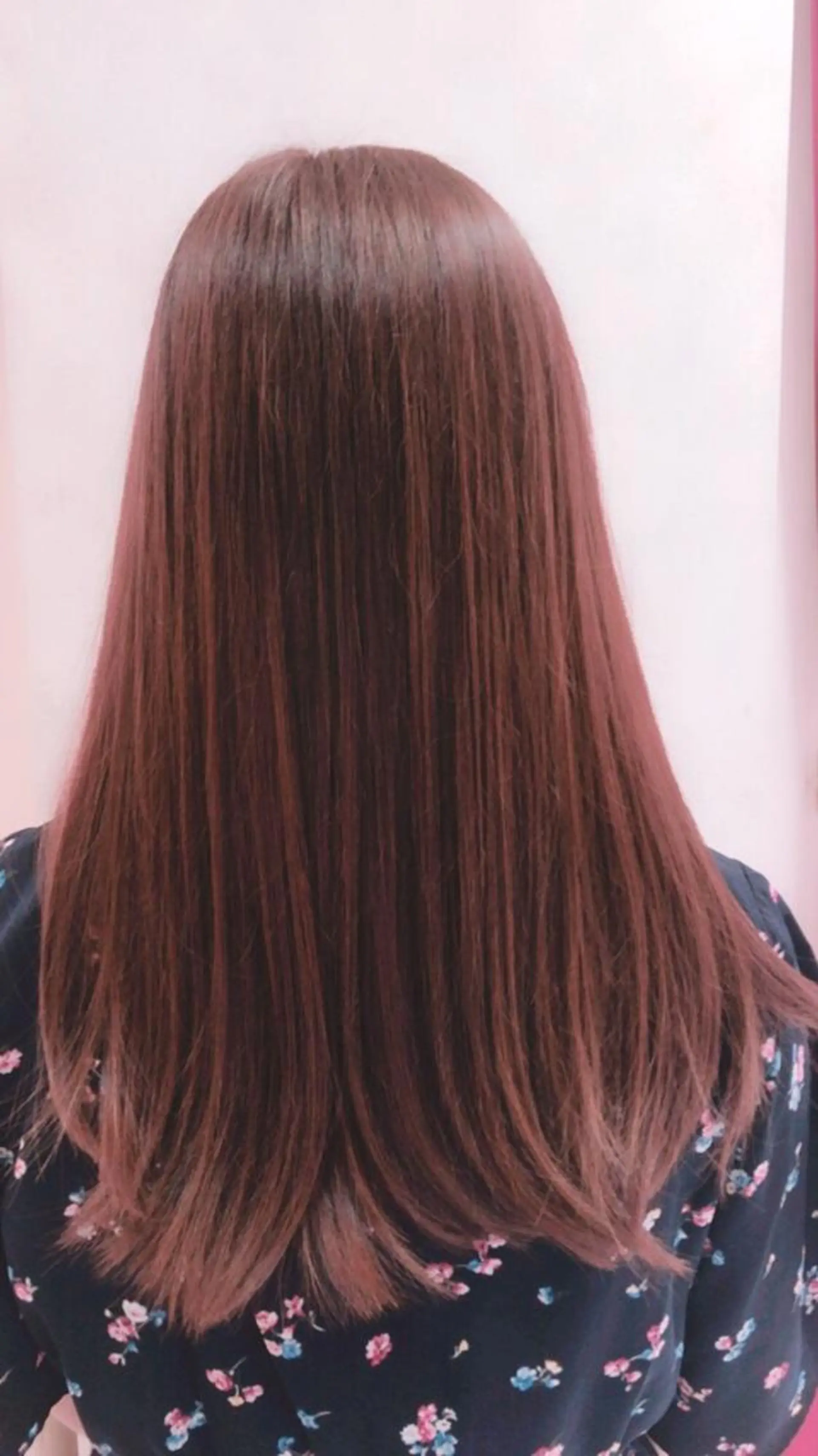 ロング カラー ブリーチ ブリーチなしカラー レッドカラー HAIR DESIGN vif所属・大久保 遥日のヘアスタイル