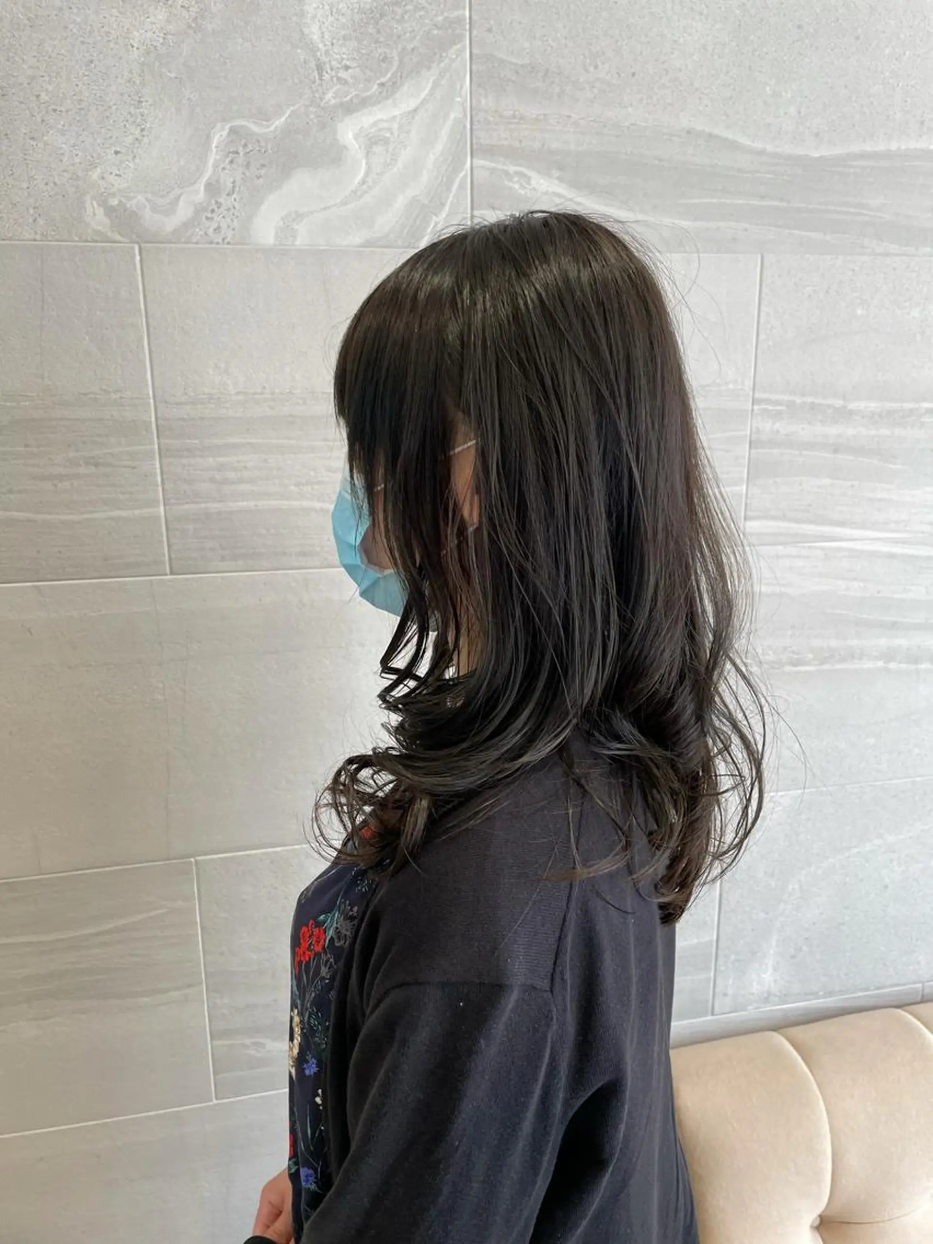 セミロング 顔周りカット 應後 健一のヘアスタイル