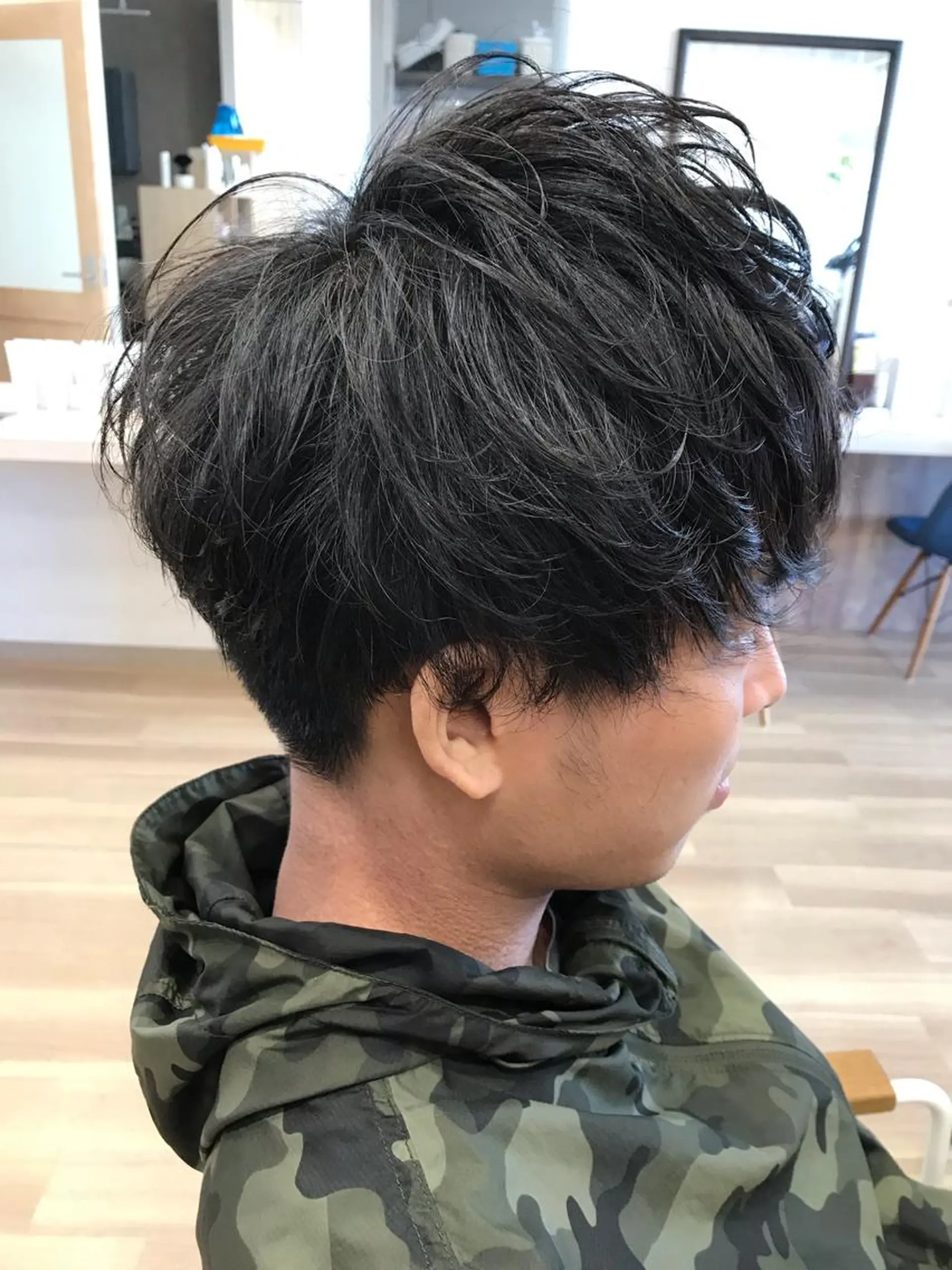 メンズ ファミールヘア所属・メンズパーマ波巻き 🌳大森悠登🌳のヘアスタイル