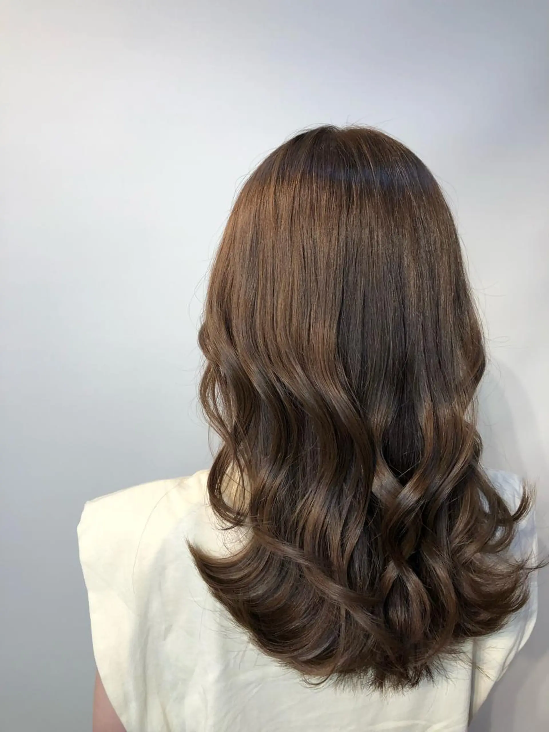 セミロング niko by hair所属・髪質改善のプロ☘️ 二村祐輝のヘアスタイル