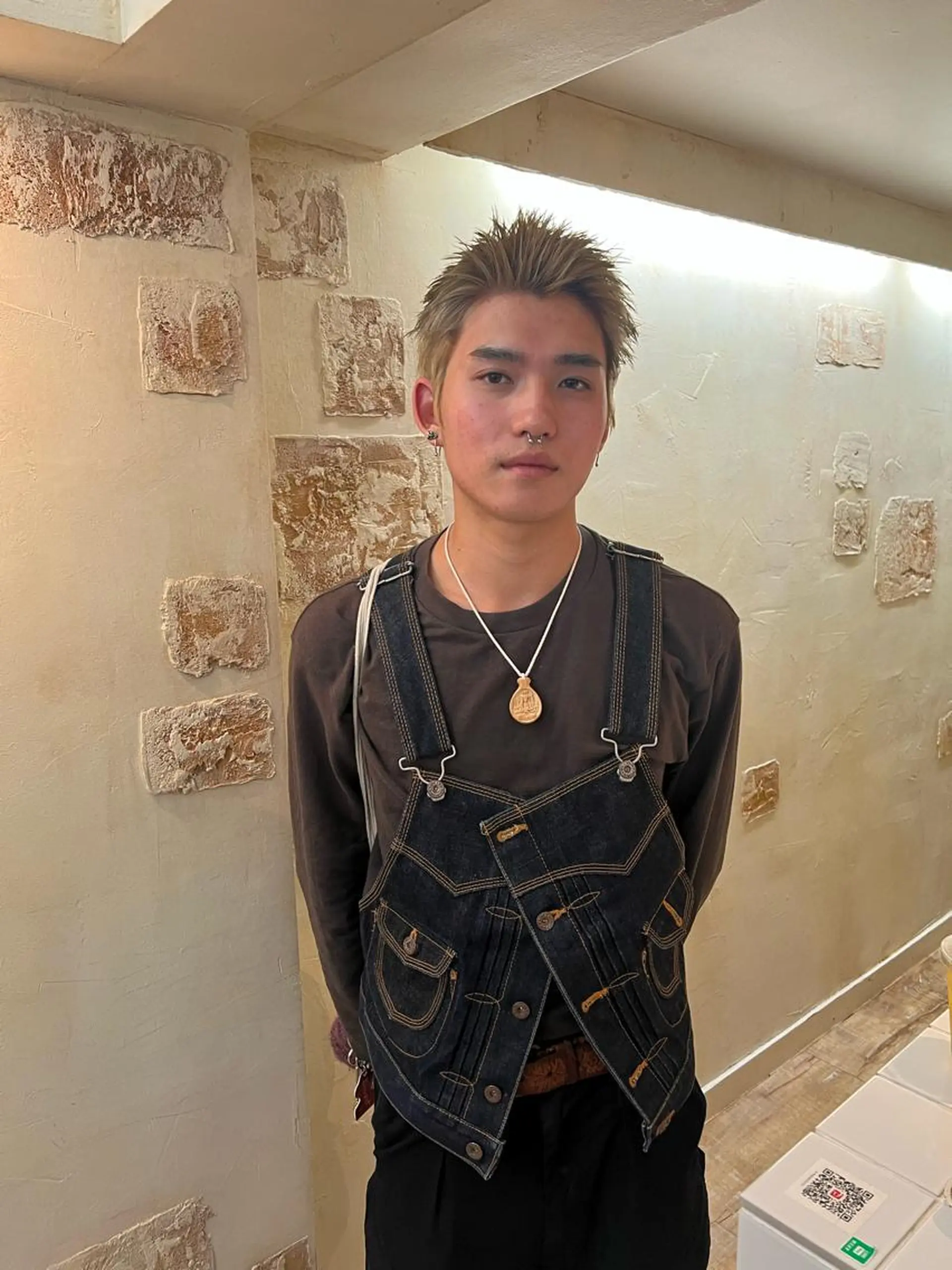 ショート カラー 退色まで透明感ある ダブルカラー/リクのヘアスタイル