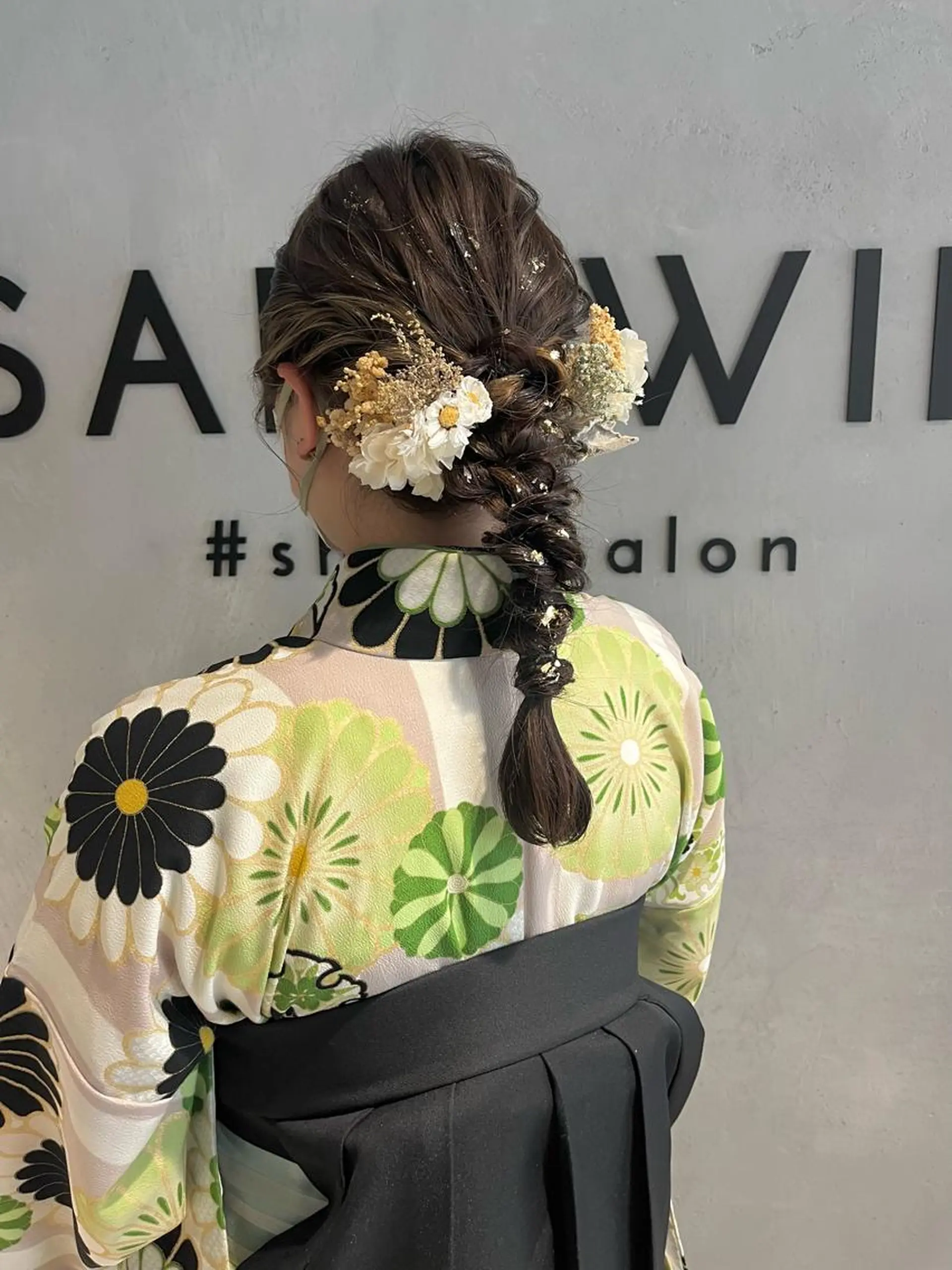 ミディアム カラー パーマ ヘアアレンジ 成人式 結婚式・ブライダル 卒業式のヘアスタイル 着付け 隠れ家サロンso you所属・yukimi .のヘアスタイル