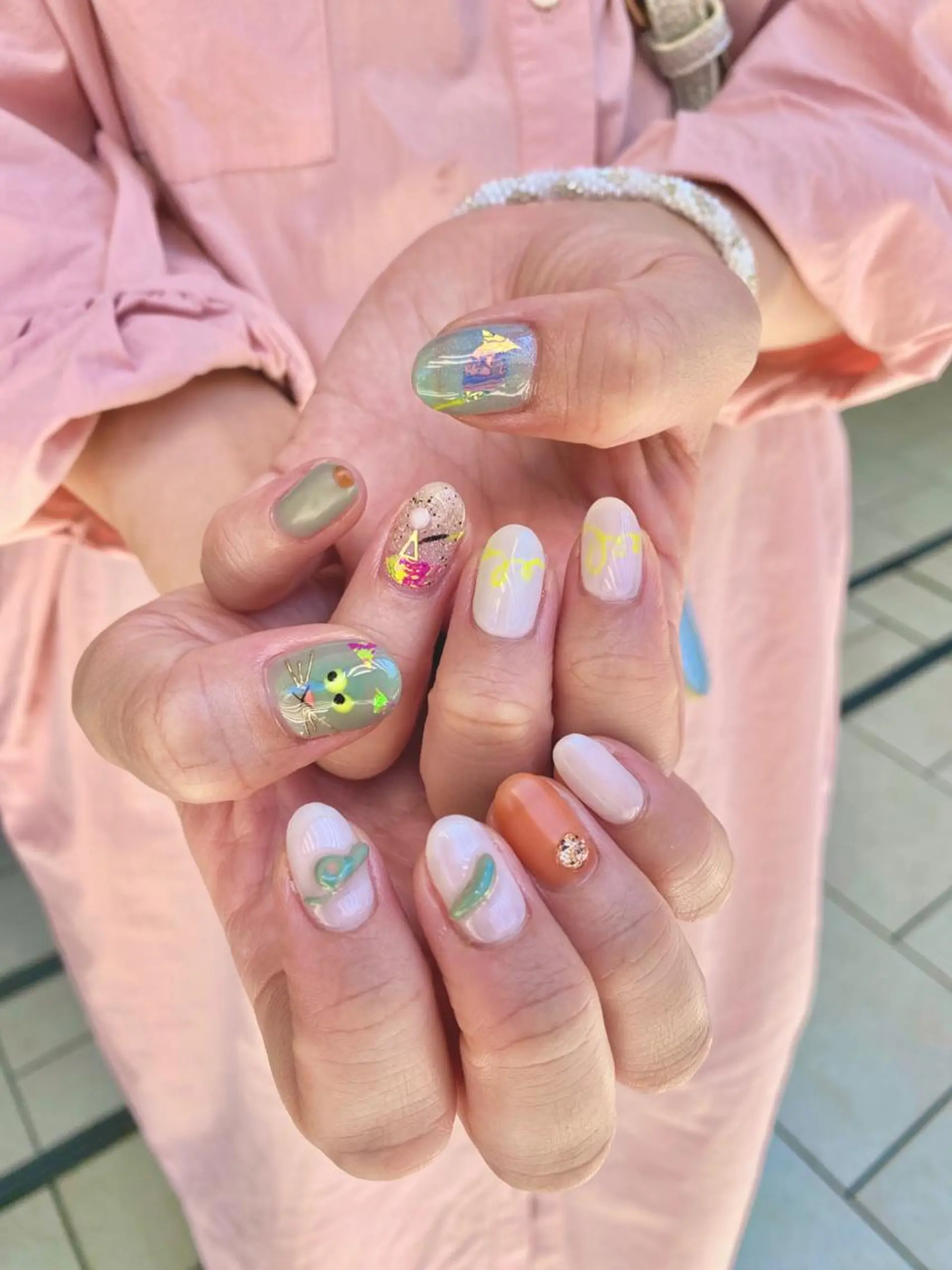 ネイル アートネイル クリアネイル 入学式 長さ出し フレンチネイル ハンドネイル ハンドケア Lililas サロン&スクールのネイルデザイン