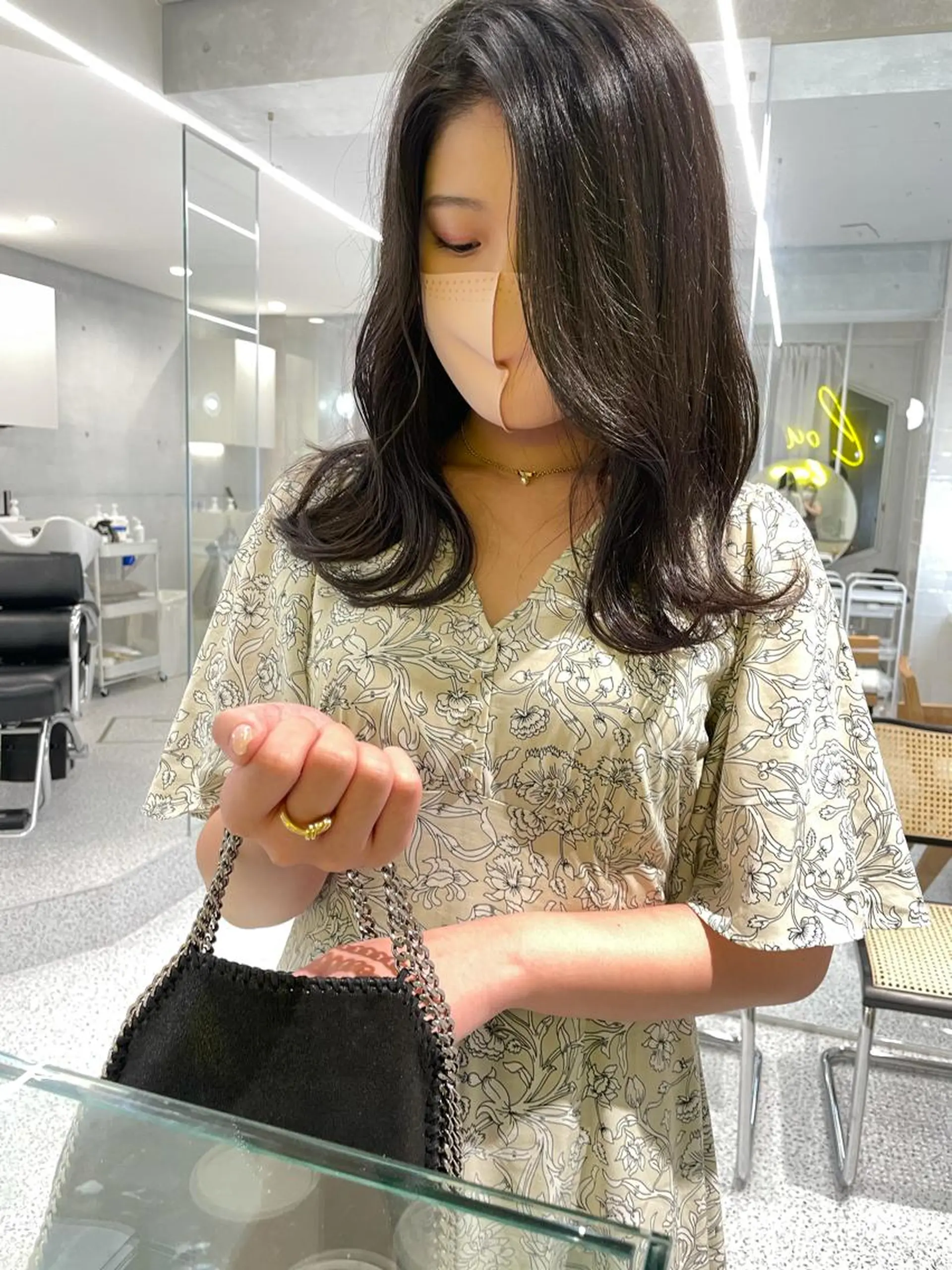ロング カラー 遠藤 眞実のヘアスタイル