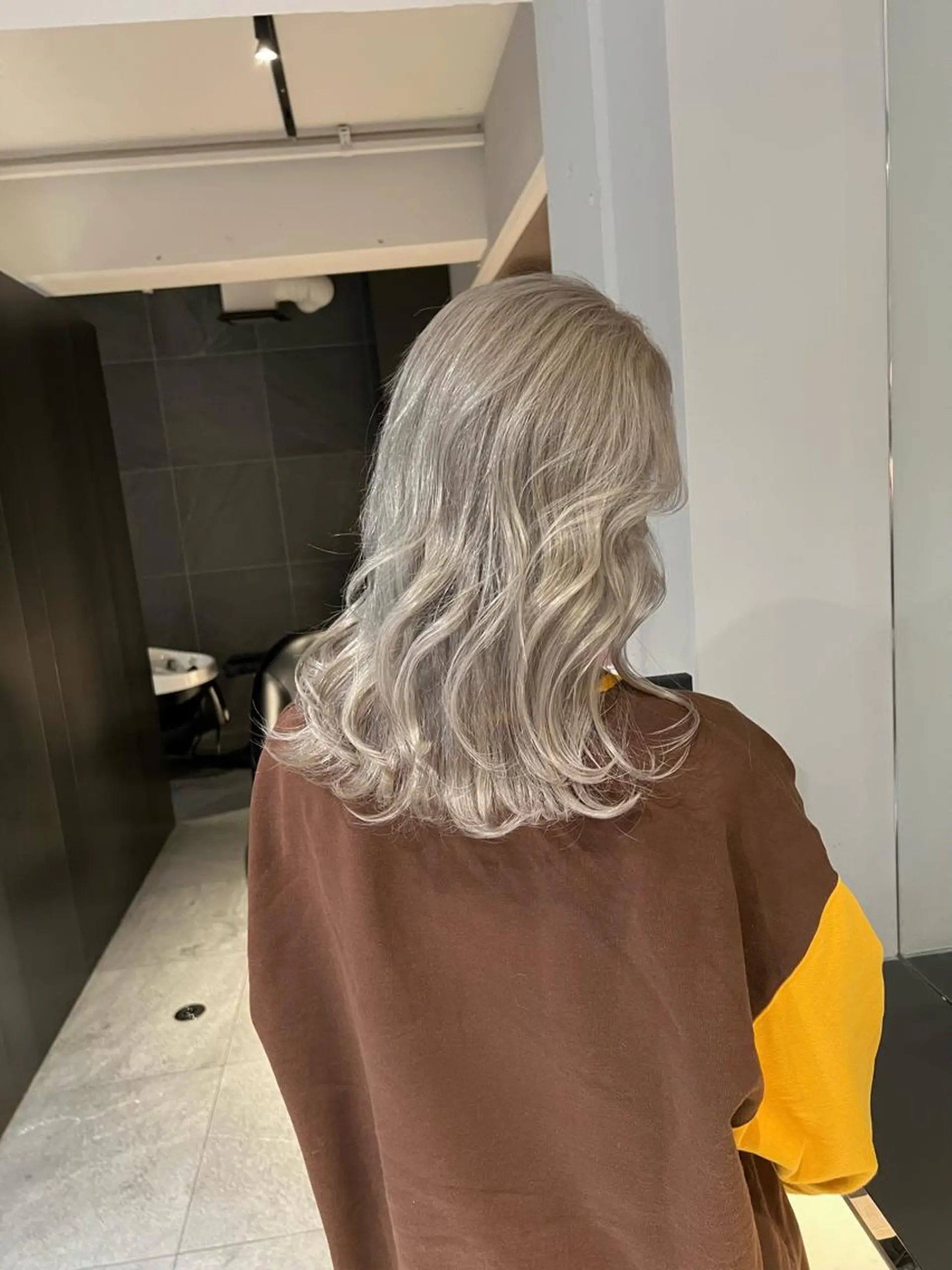 カラー ヘアカラー トリートメント 原田 彩也のヘアスタイル