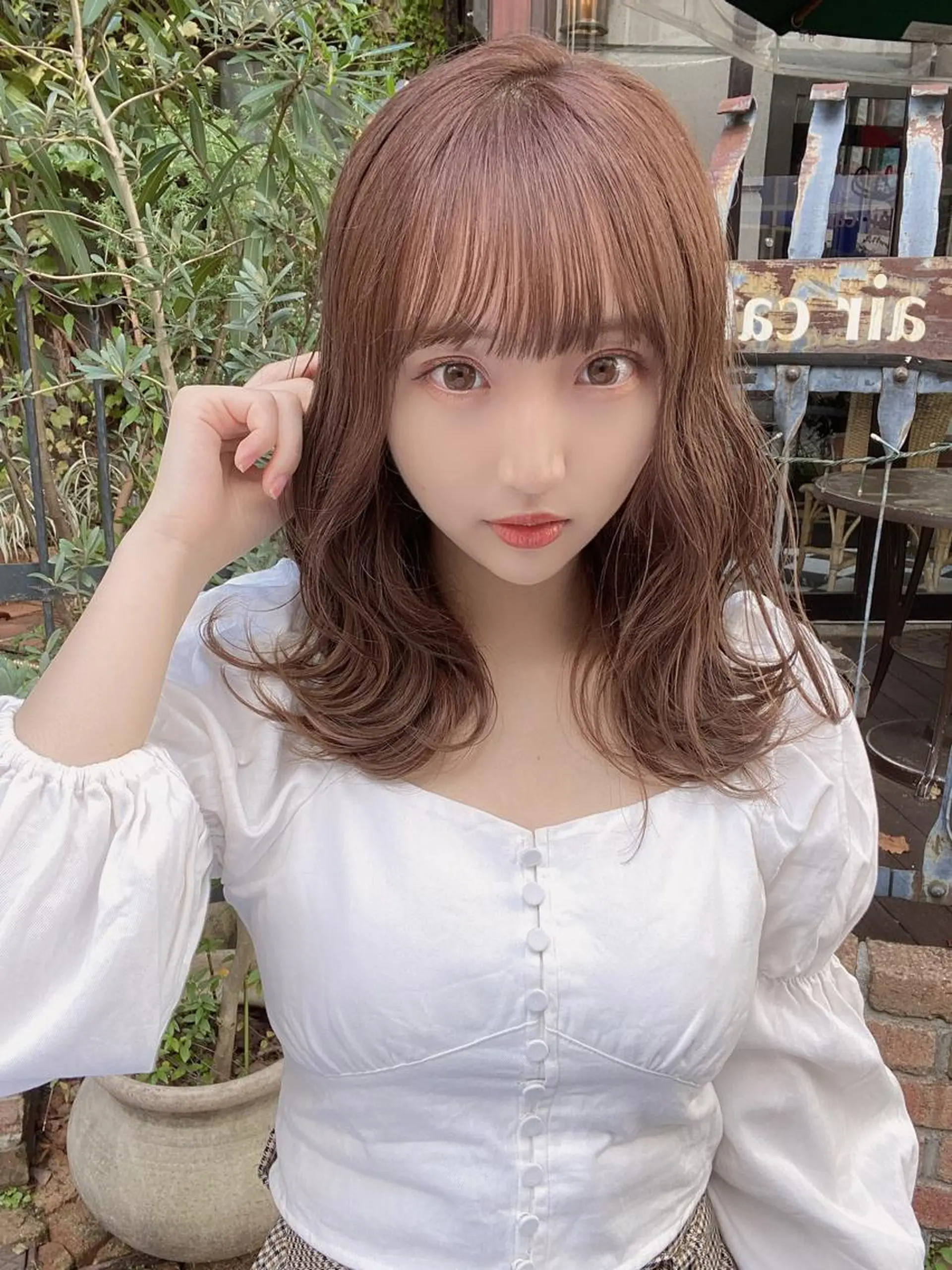 ミディアム カラー バレイヤージュ ブリーチ ケアブリーチ ダブルカラー ハイライトカラー カット ヘアカラー トリートメント 新宿✨顔周りカット 韓国ヘア/坂本亜裟海のヘアスタイル