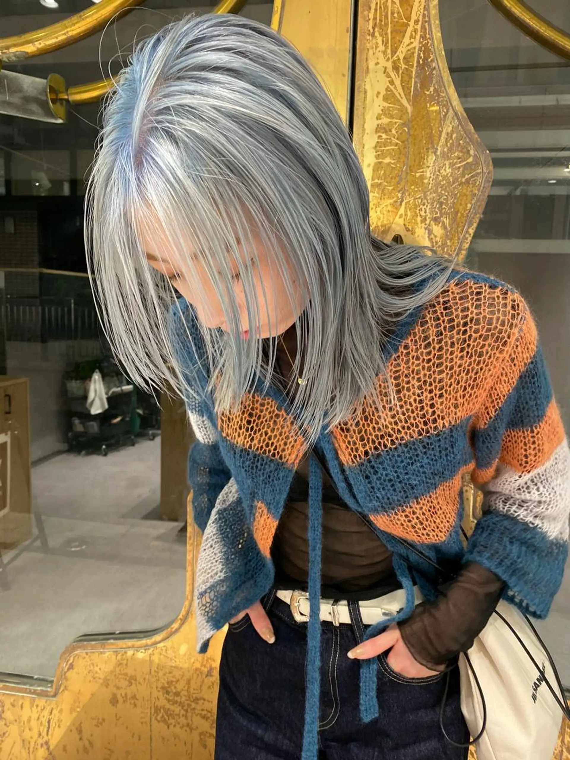 セミロング カラー パーマ ヘアアレンジ メンズ キッズ ネイル マツエク・マツパ アイブロウ メンズブリーチ ブリーチ ブルーカラー ブルー カット ヘアカラー トリートメント 艶ハイトーン/ヘア アレンジAYAKAのヘアスタイル