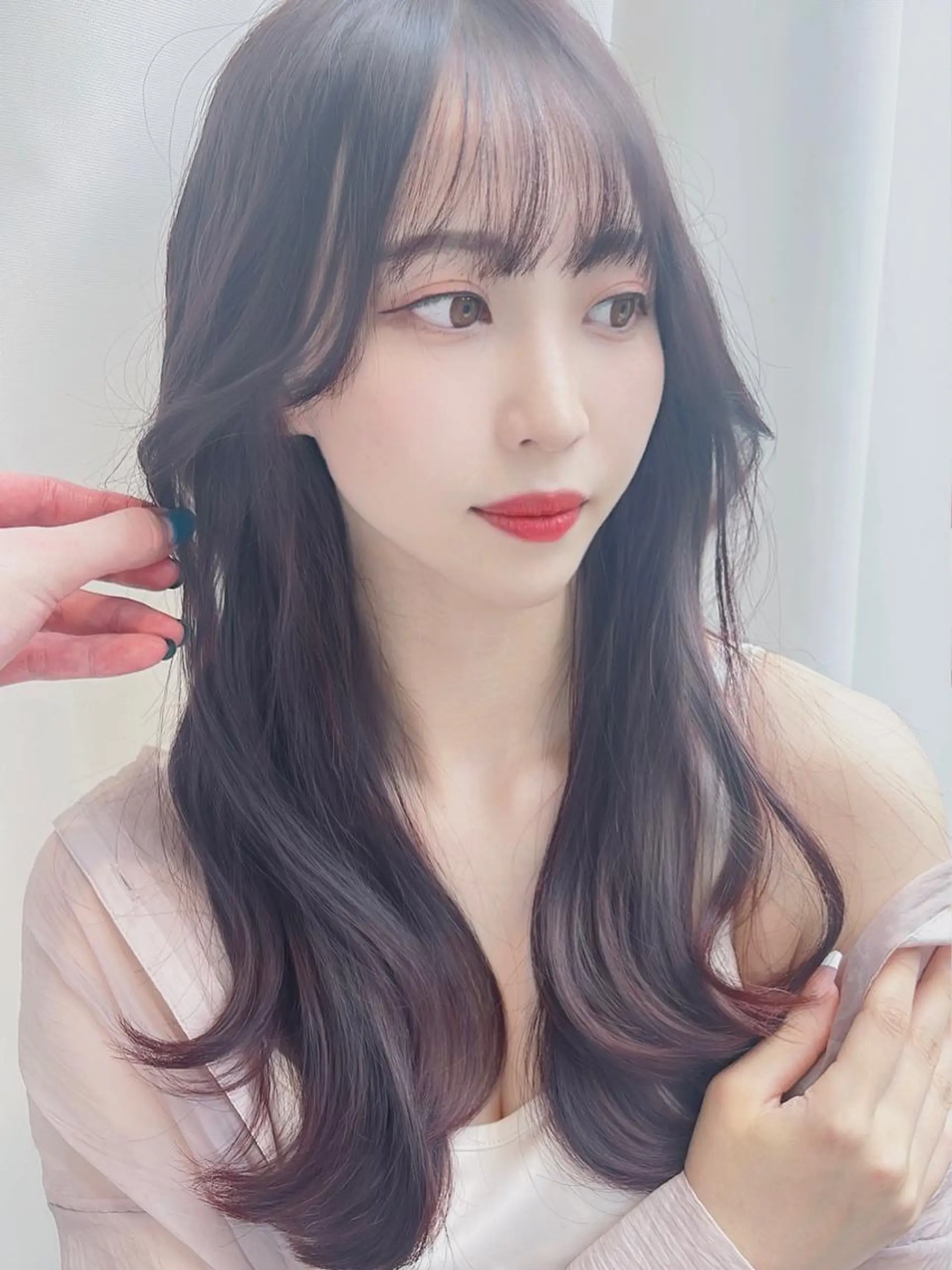 セミロング カラー アディクシーカラー ベージュカラー 透明感カラー イヤリングカラー グレージュ カット ヘアカラー トリートメント 顔周り特化/韓国ヘア /レイヤー/吉野幸大のヘアスタイル