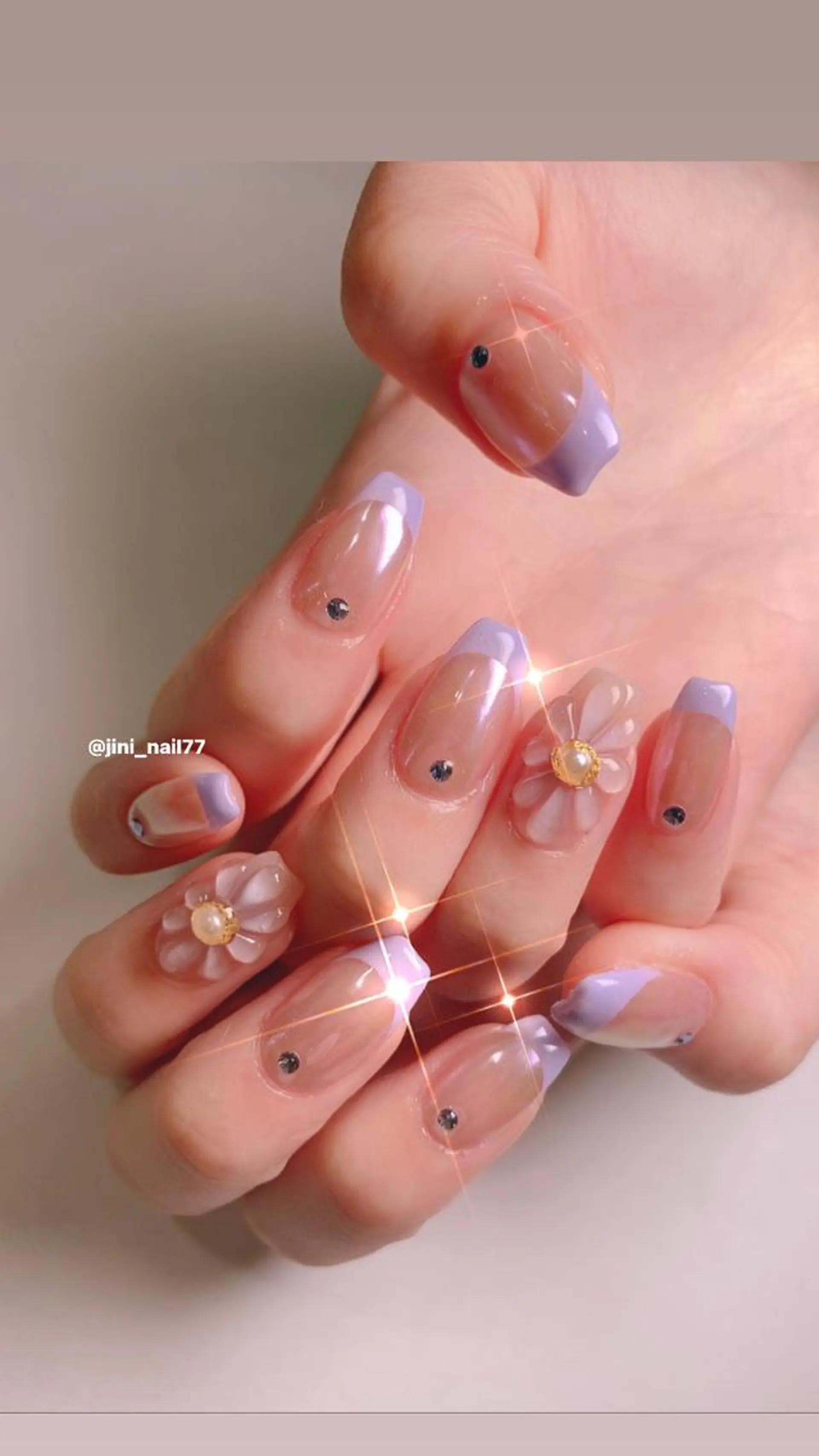 ネイル ハンドネイル JINI NAIL所属・ジニ ネイルのネイルデザイン