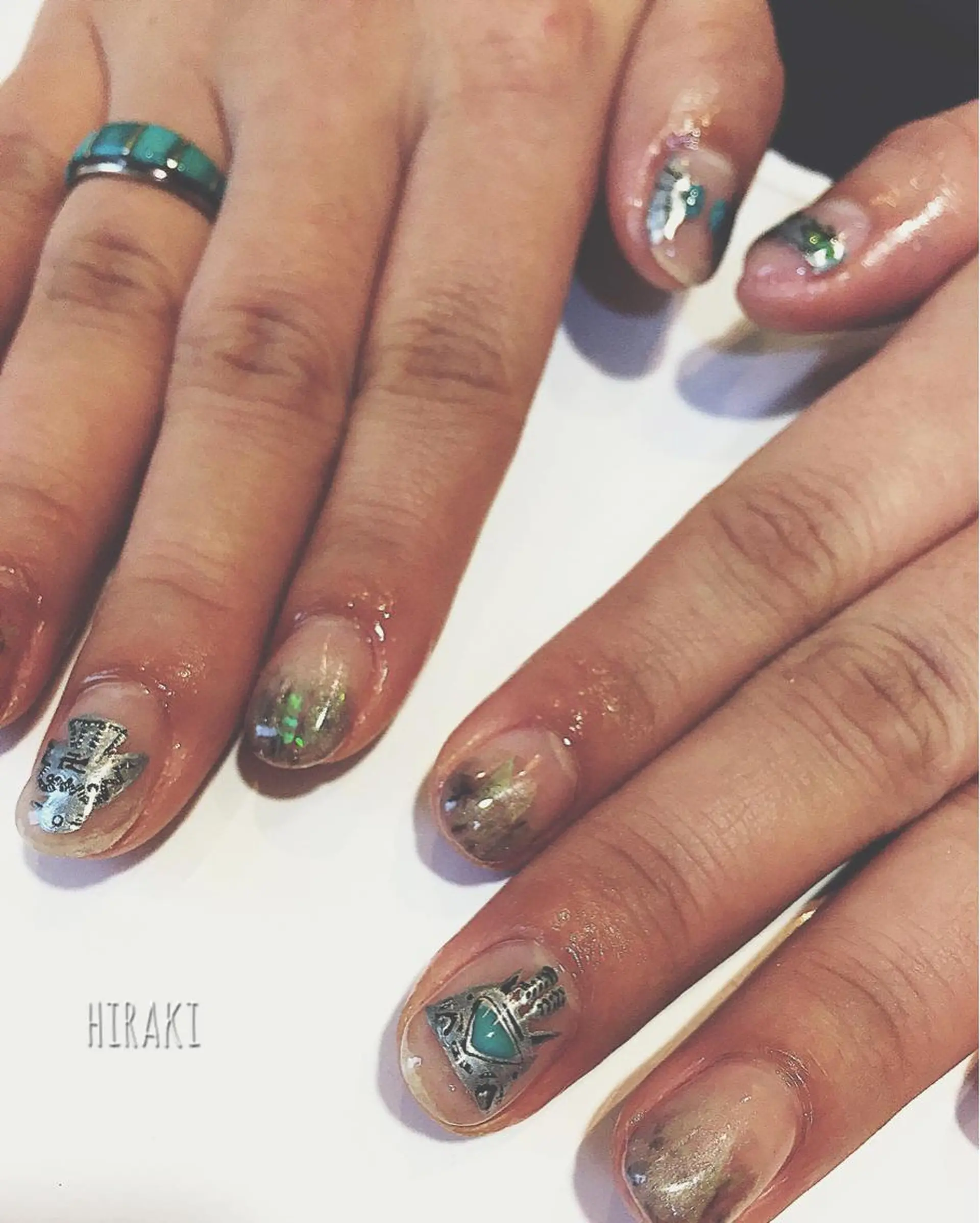 ネイル nail atelier AMBER所属・saori .の眉毛・アイブロウイメージ