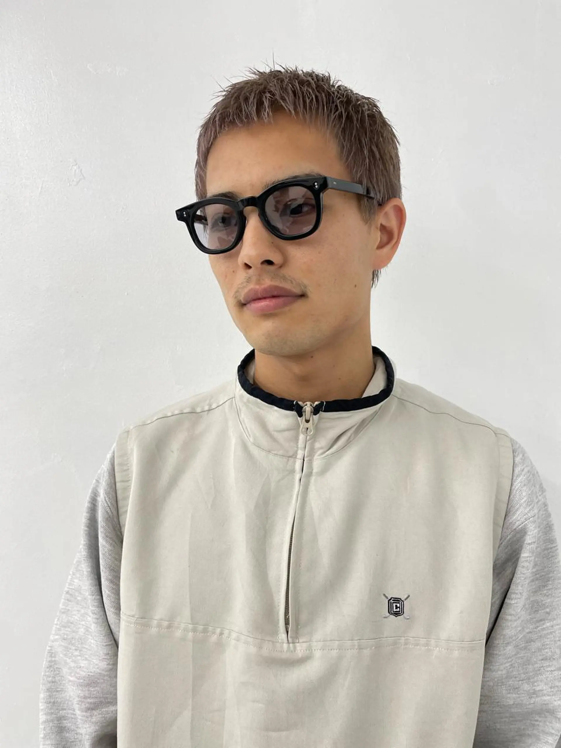 カラー メンズ スパイキーパーマ 柏NO1 藤本葉のヘアスタイル