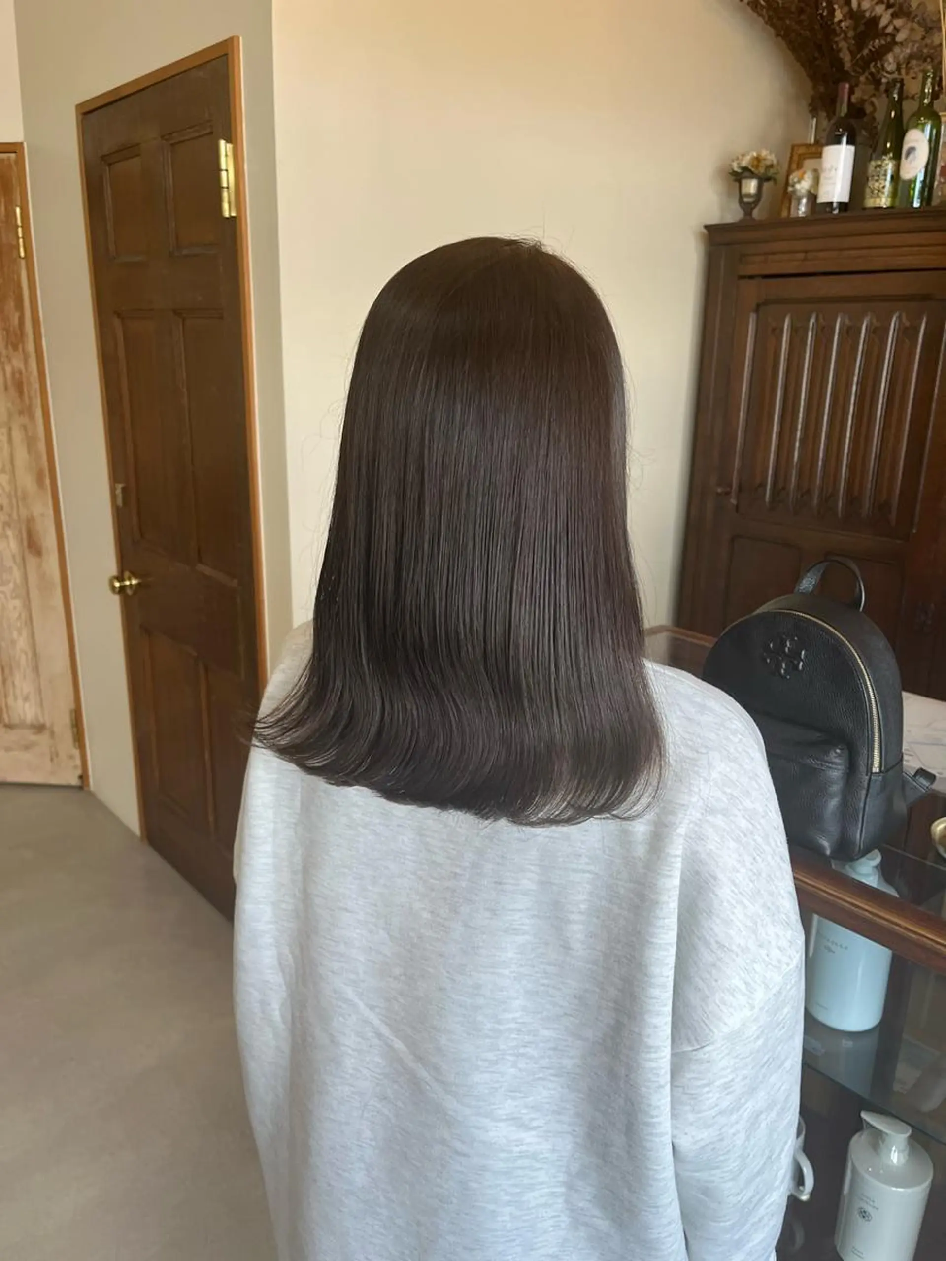 セミロング 神谷 夏帆のヘアスタイル