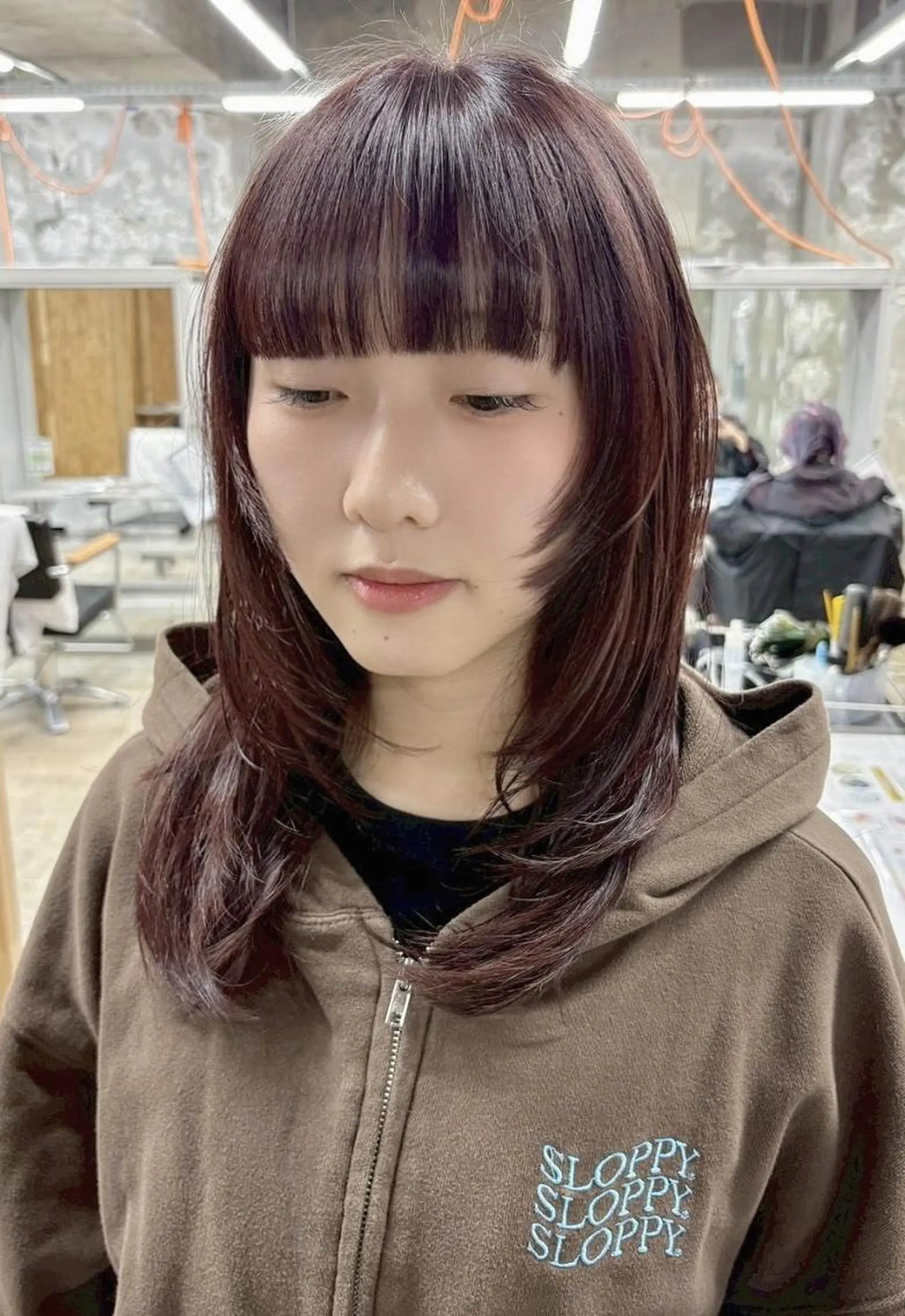 ミディアム カラー ブラウンカラー レッドカラー レッドブラウン レイヤーカット カット ヘアカラー トレンドパーマ/ ボブ🌰くりーわのヘアスタイル