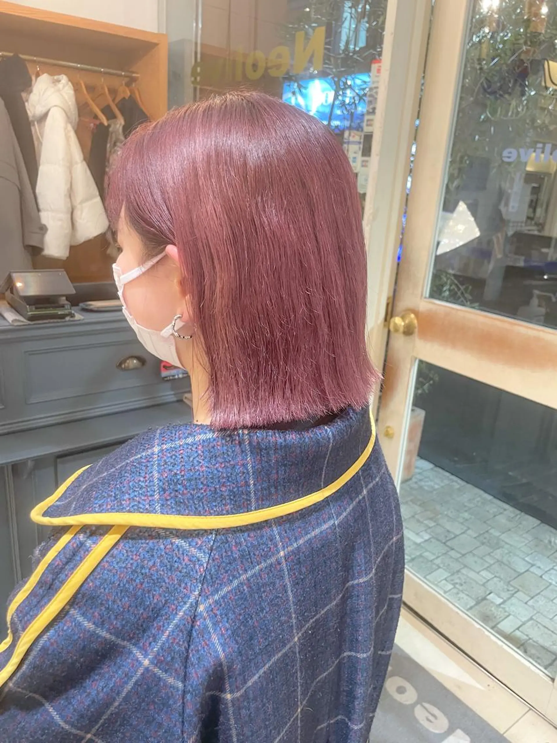 ミディアム カラー 切りっぱなしボブ ダブルカラー ハイトーンカラー ラベンダーカラー ラベンダーピンク ヘアカラー トリートメント ヘッドスパ ✨カラー支持No.1 🧸ワキ カナコ🧸のヘアスタイル