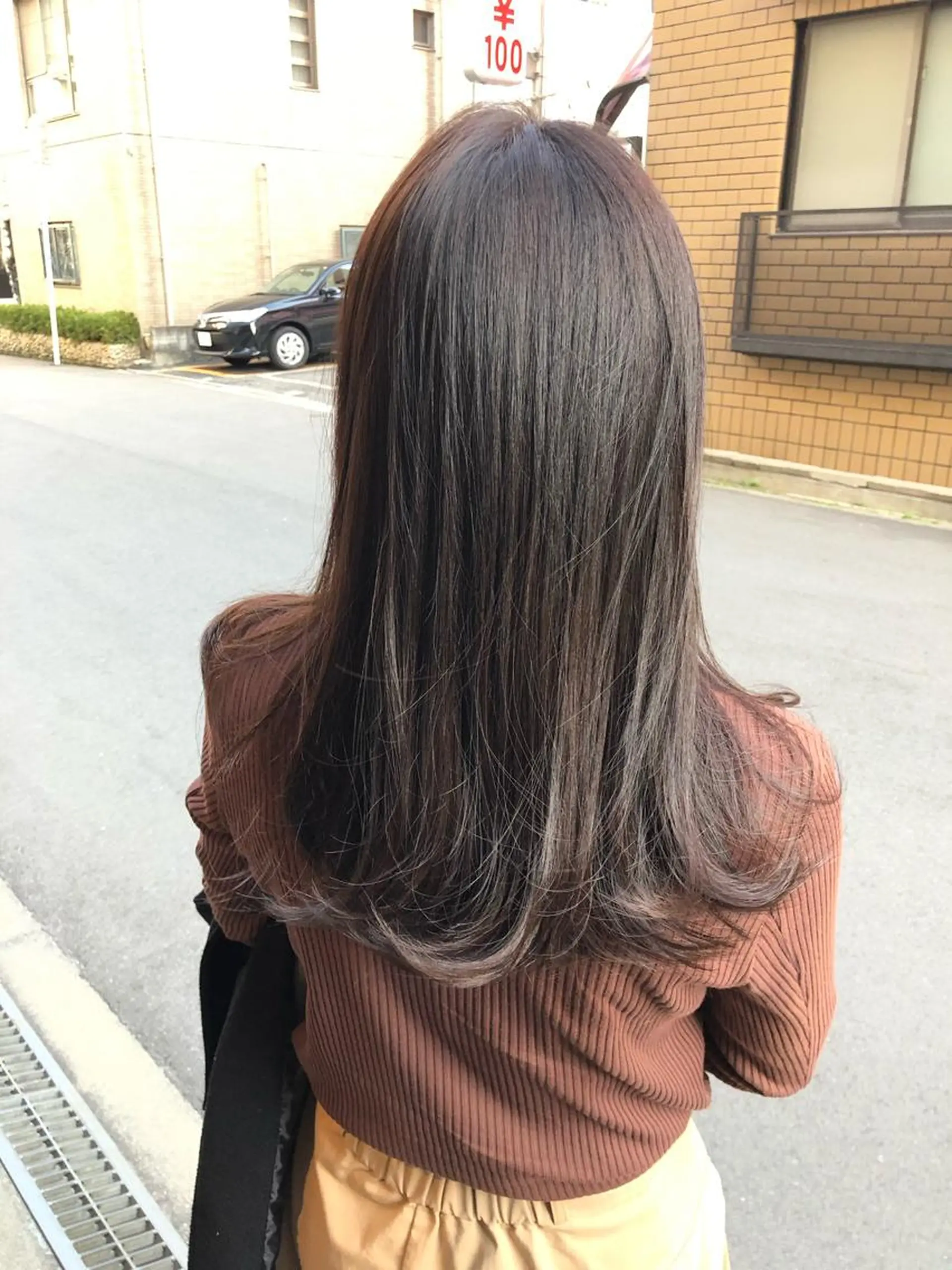 セミロング newi京橋 【sachi】のヘアスタイル