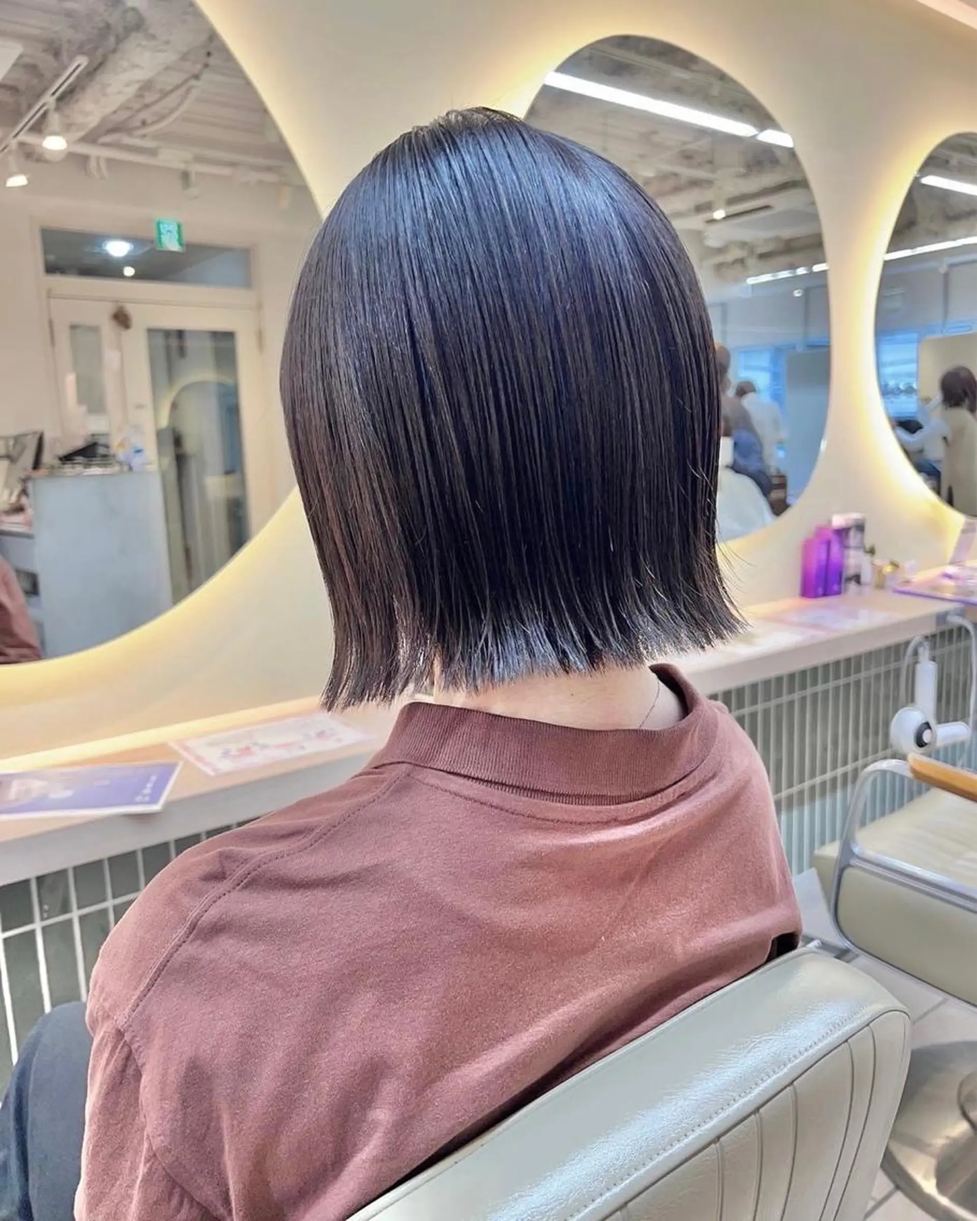 ショート センターパート /ニュアンスパーマのヘアスタイル