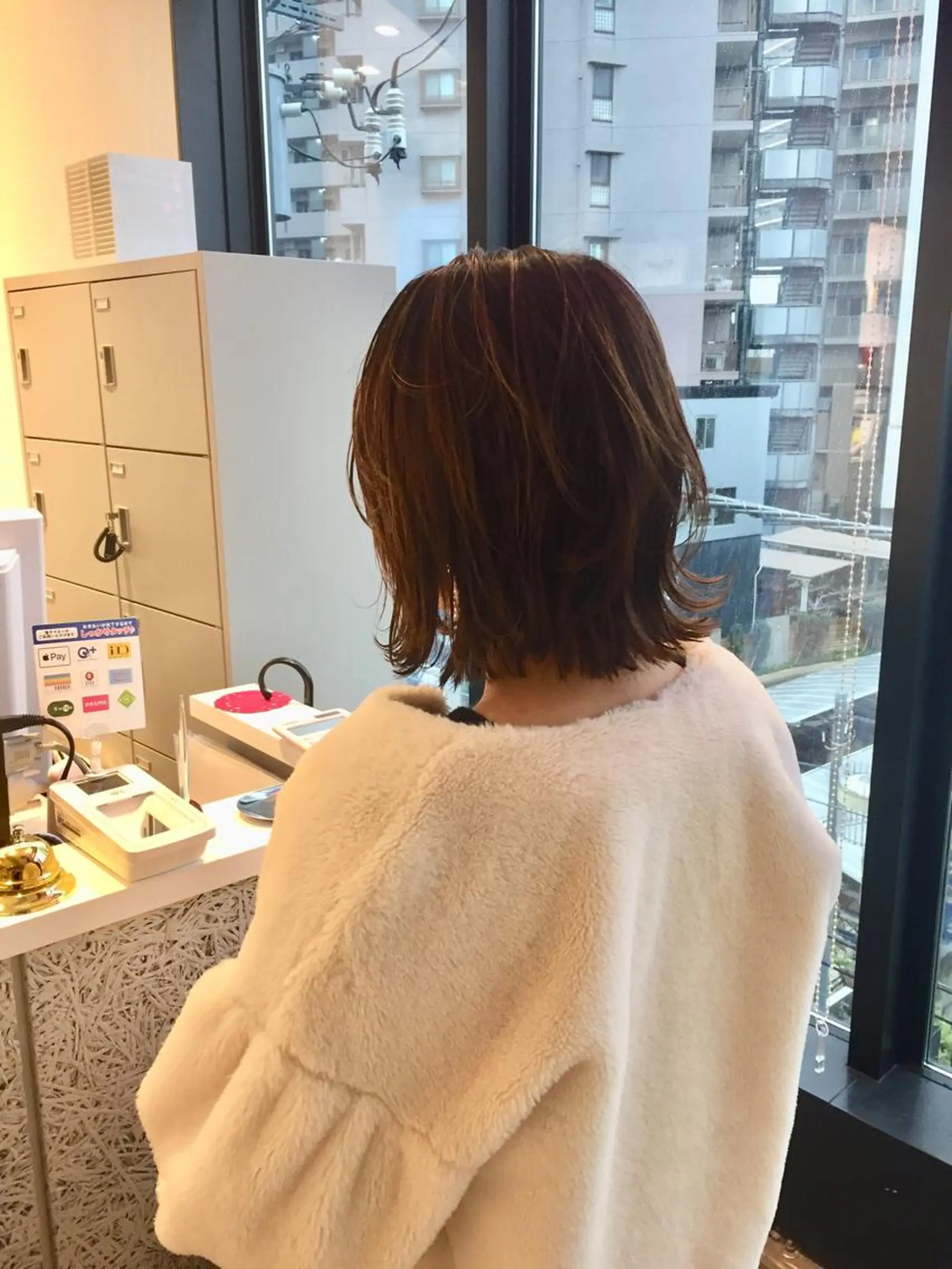 ミディアム 切りっぱなしボブ ボブ 所渉/韓国レイヤー /ウルフカットのヘアスタイル