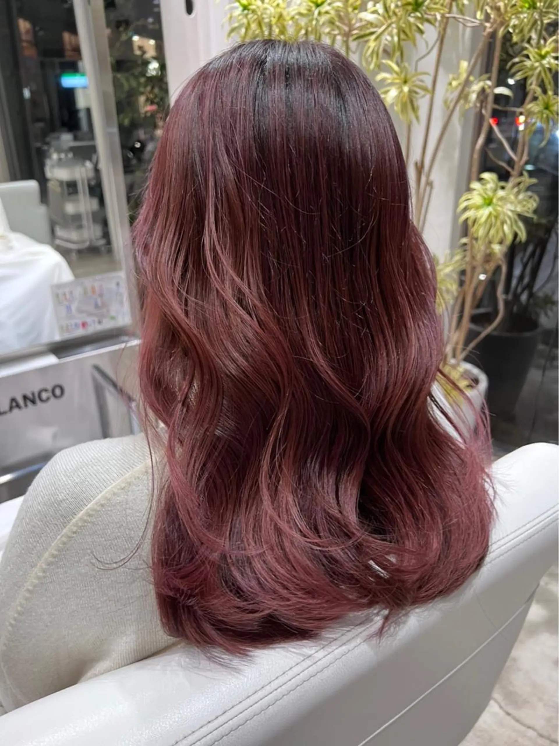 ロング カラー ショート／ボブ／レイ ヤーいくらまゆのヘアスタイル