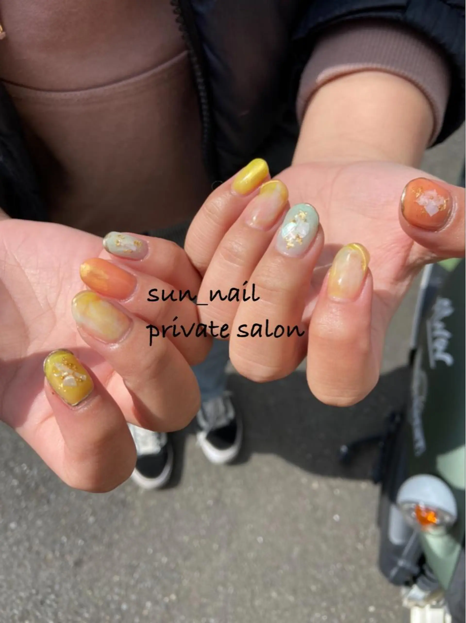 ネイル アートネイル ブラウン ジェルネイル ミラーネイル ニュアンスネイル . unffのネイルデザイン