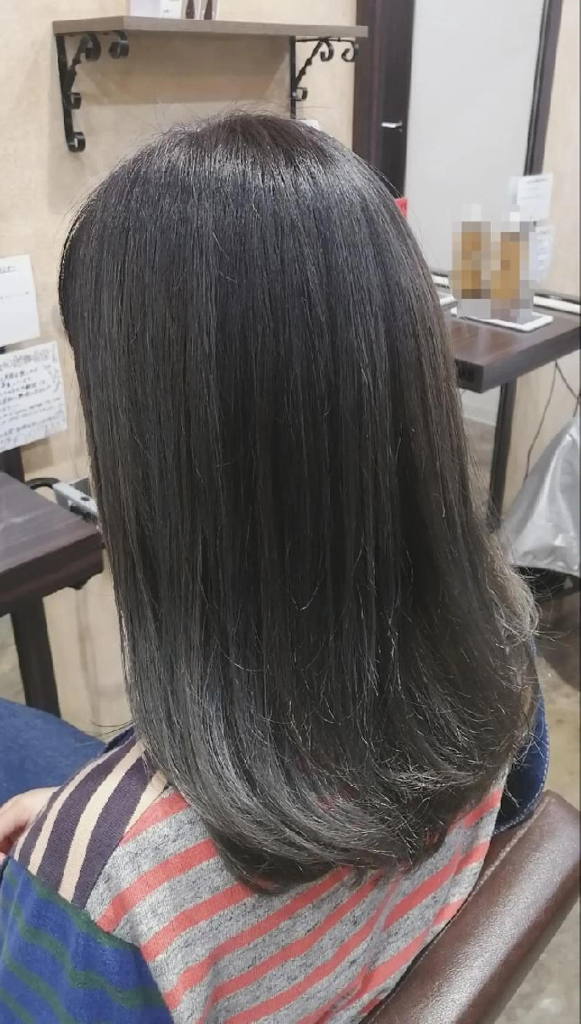 セミロング カット ヘアカラー sepiage trois所属・酒井 亜希のヘアスタイル