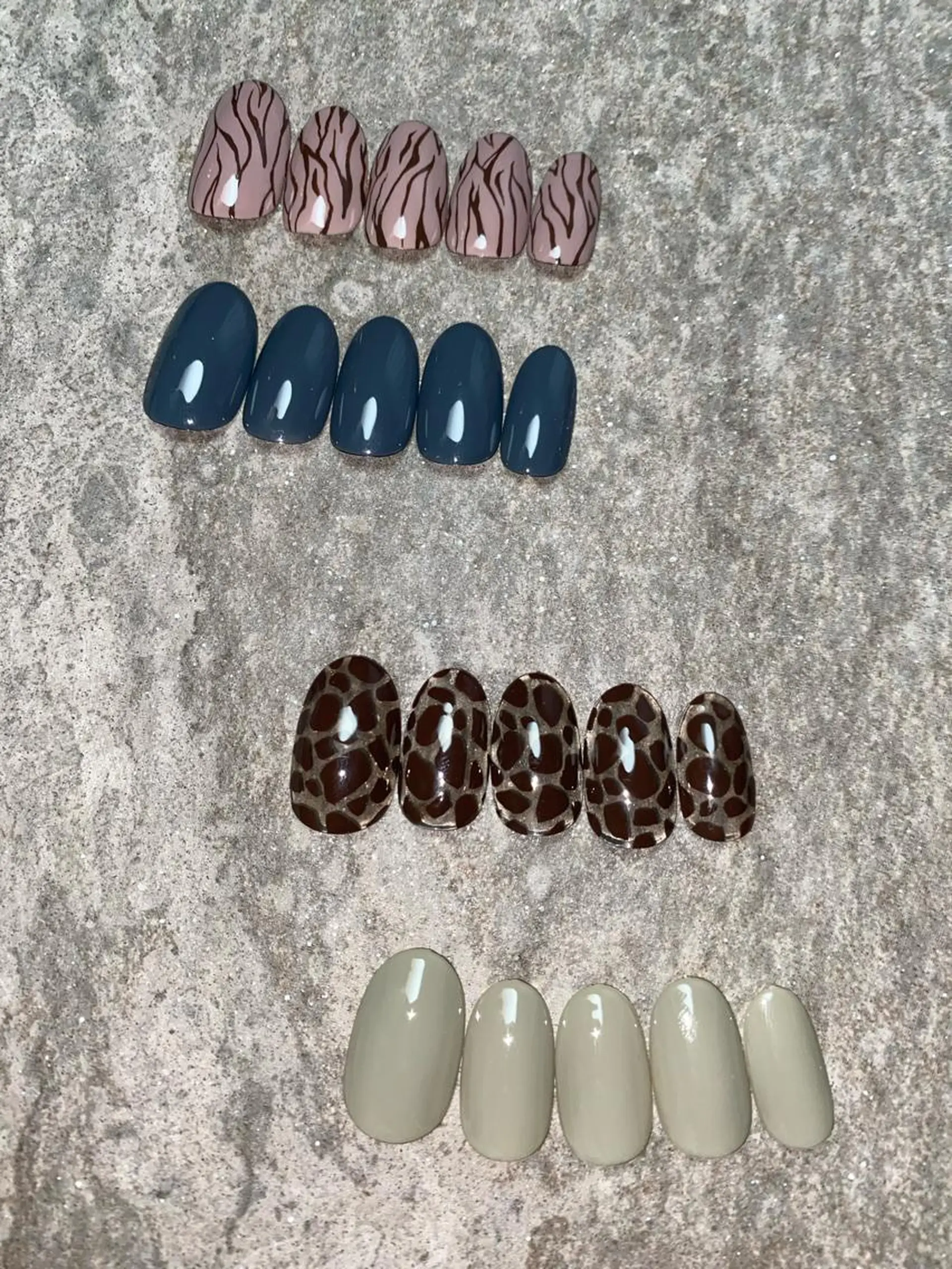 ネイル アニマル柄 ジェルネイル ニュアンスネイル Nroom.所属・Nroom. /はるのネイルデザイン