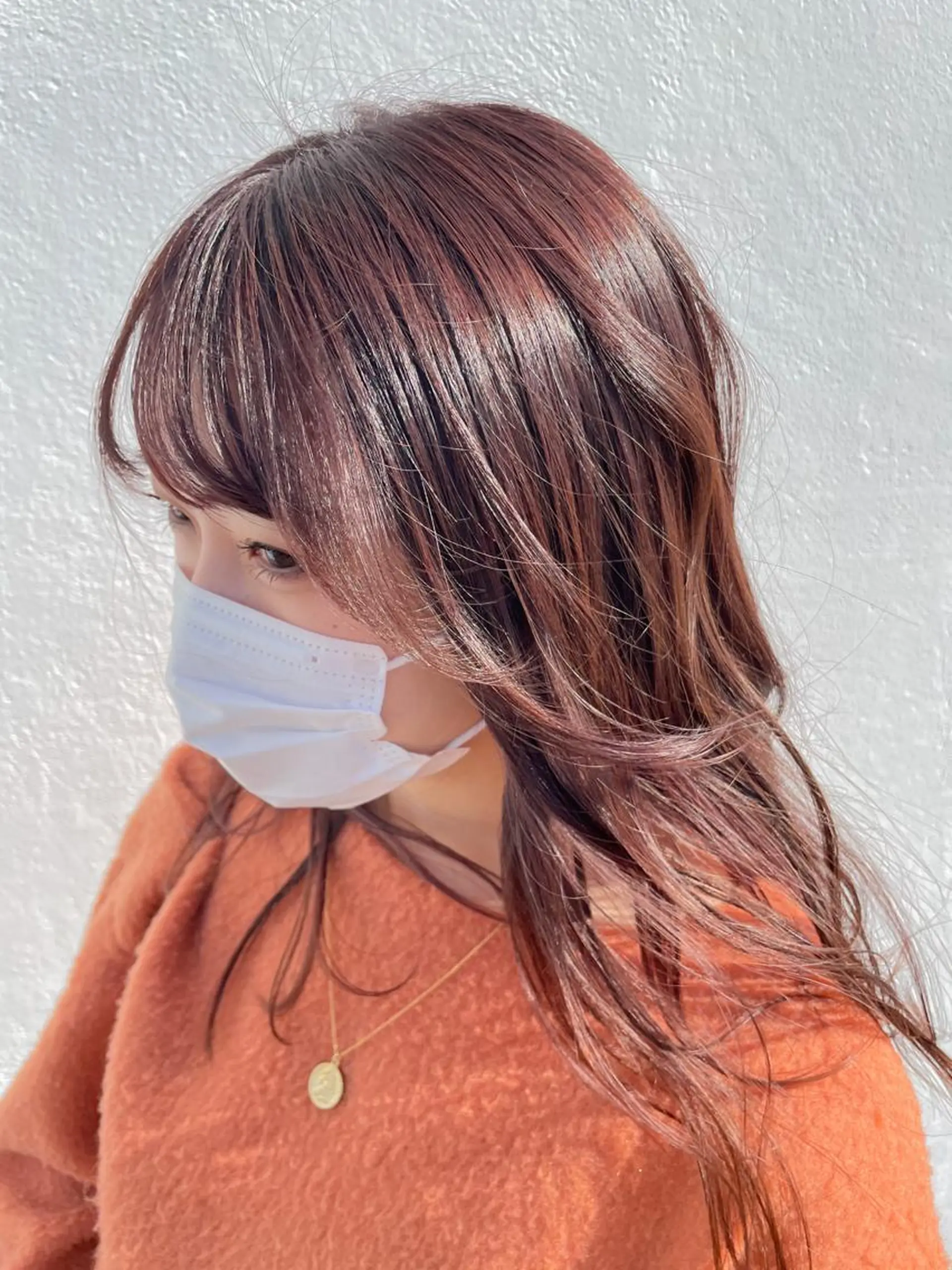 セミロング カラー ブリーチ ブリーチなしカラー Lia所属・皆木 智晴のヘアスタイル