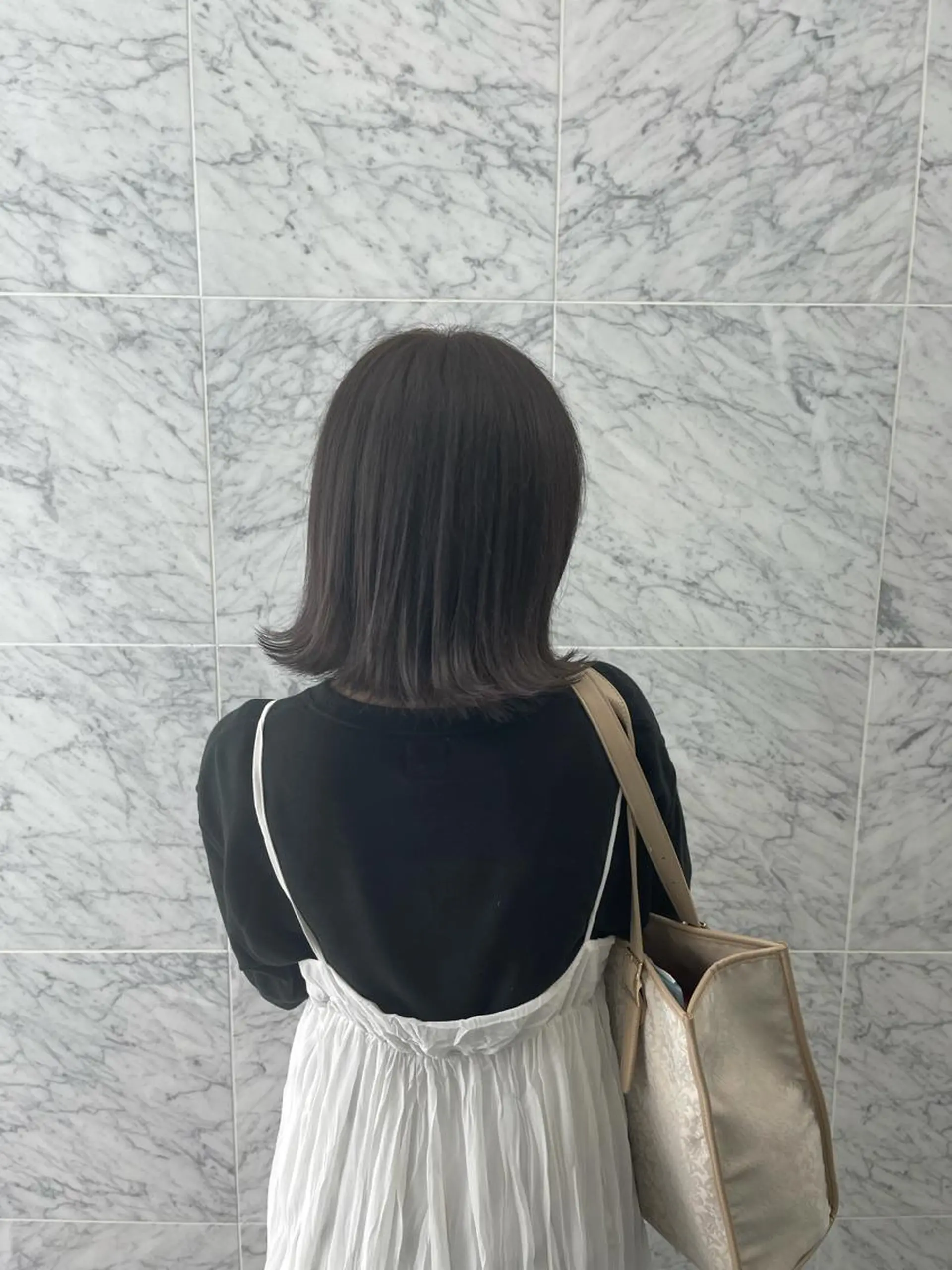 カラー TENSHO ハイトーンレイヤーのヘアスタイル