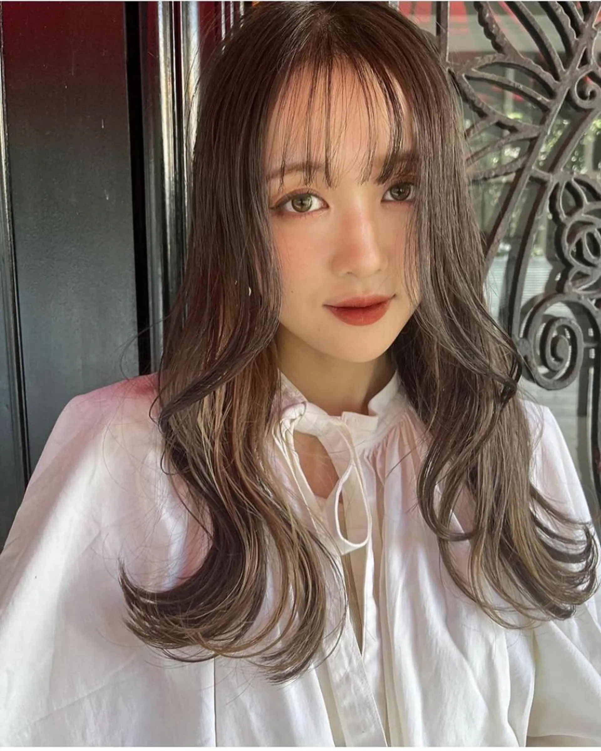 ミディアム カラー ヘアアレンジ ミディアムパーマ ベージュカラー 透明感カラー ハイライトカラー インナーカラー 韓国/髪質改善💘 櫻井かれんのヘアスタイル