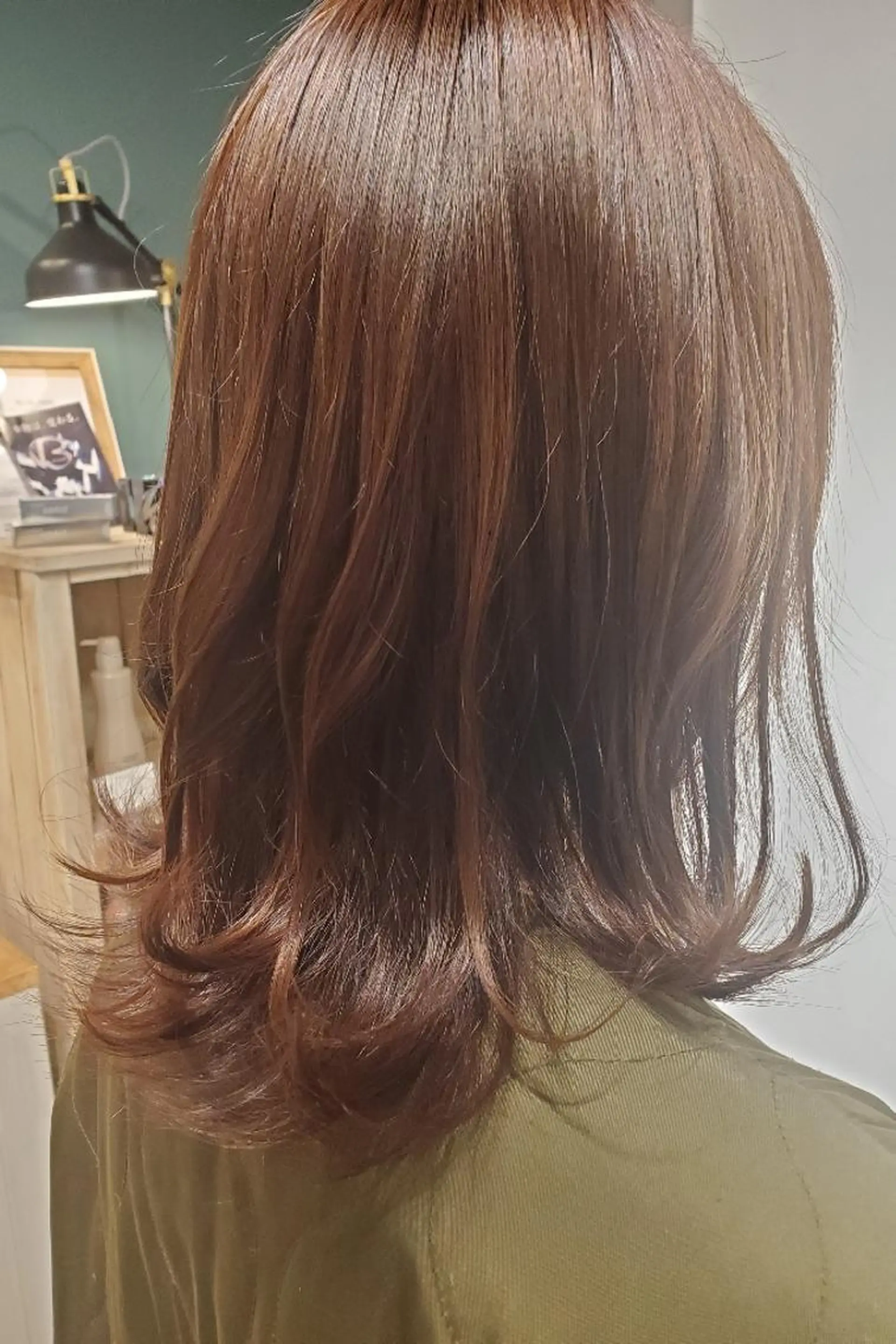 ミディアム カラー ヘアアレンジ ベージュカラー ピンクカラー ピンクベージュ 北九州美容室 🕊️わかな✂︎のヘアスタイル