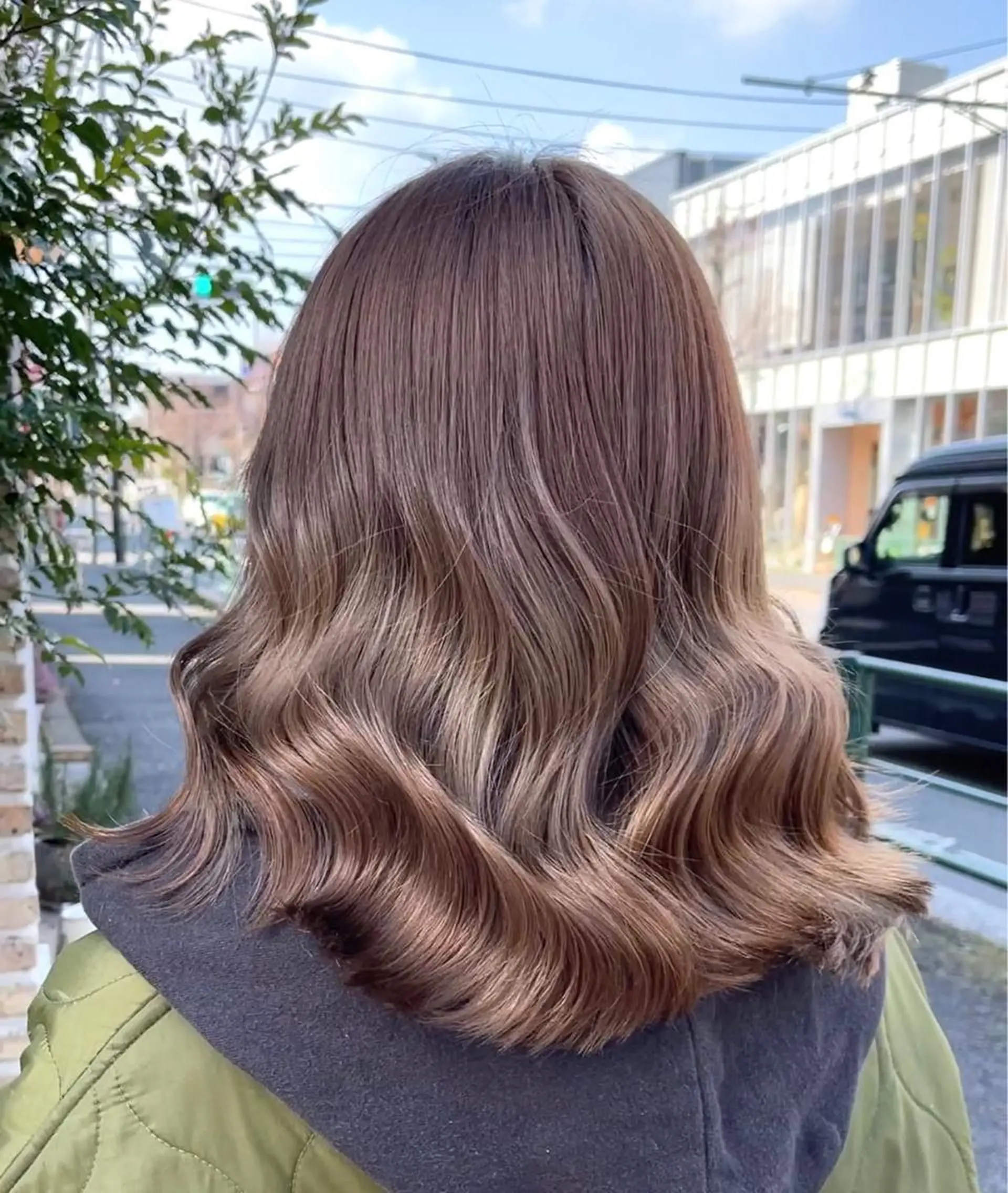 ミディアム カット ヘアカラー トリートメント 大人可愛い透明感🌟 小顔・韓国髪🌟野中のヘアスタイル