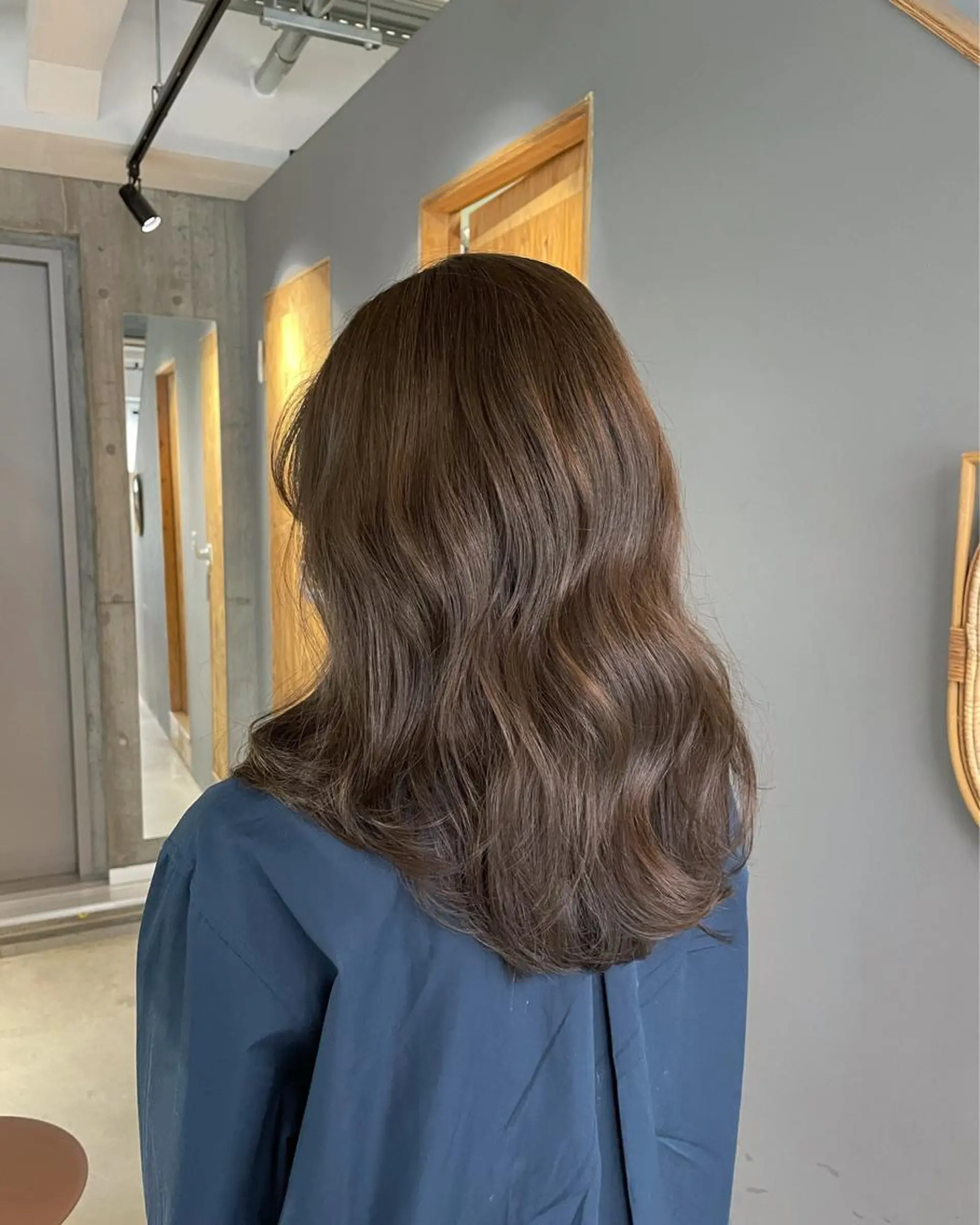 セミロング カラー ベージュカラー オリーブベージュ ヘアカラー トリートメント noa ☪︎のヘアスタイル