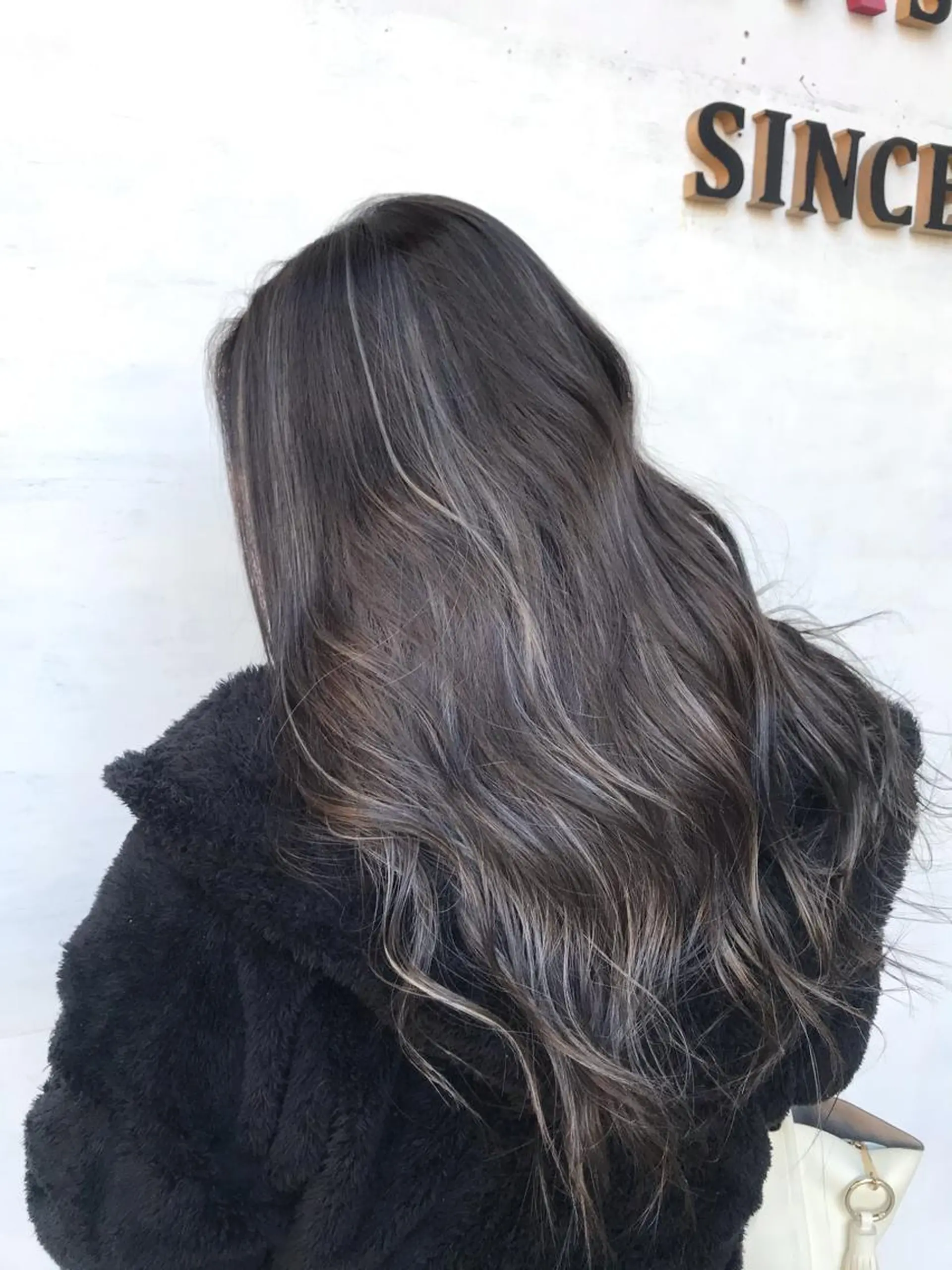 ロング カラー ハイライトカラー 3Dハイライト 外国人風カラー ハイライト 透明感韓国ヘア♡ みつきのヘアスタイル