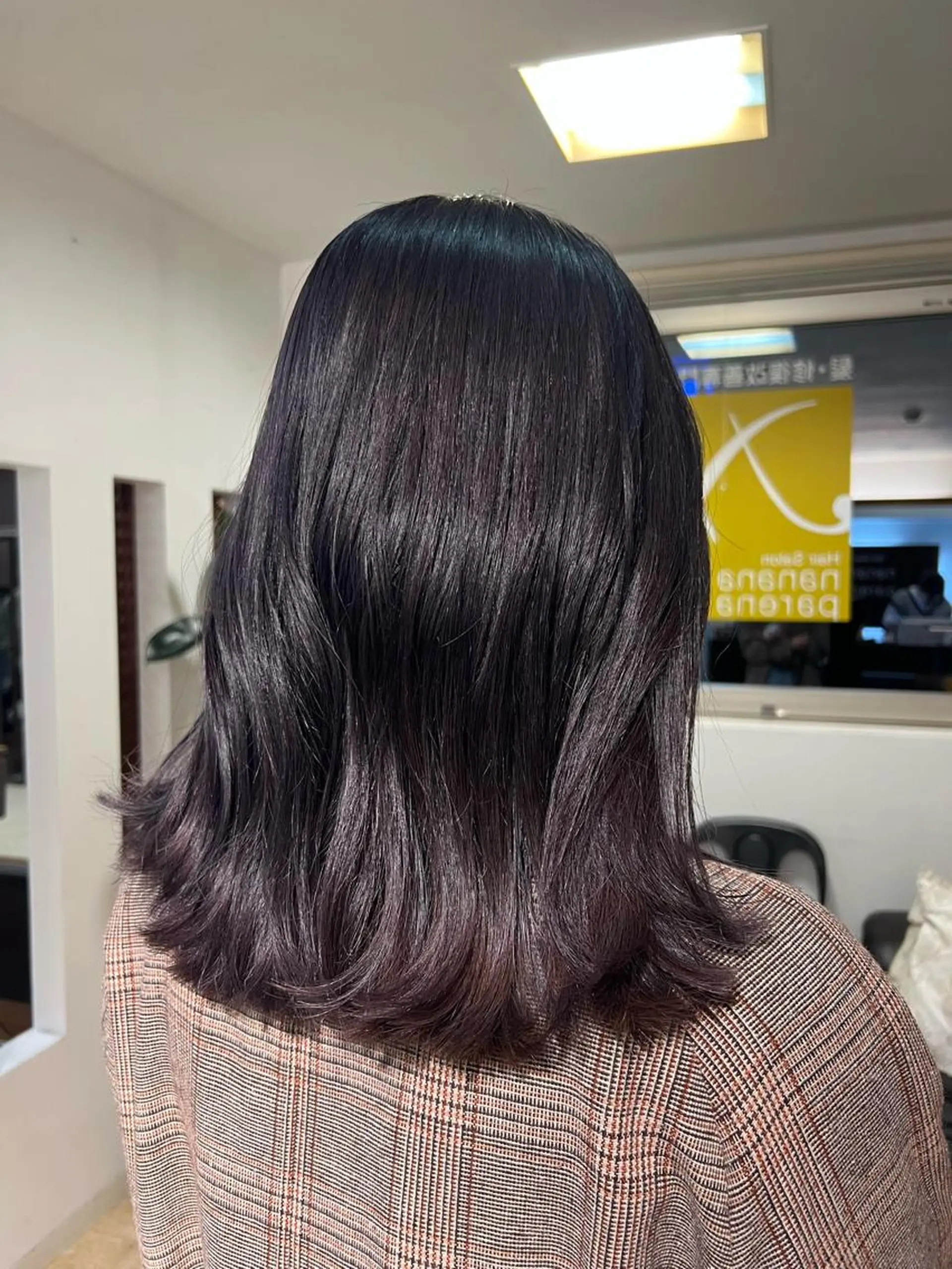 ミディアム カラー ナナナパレナ所属・NARUSE✂︎ カラースペシャリストのヘアスタイル