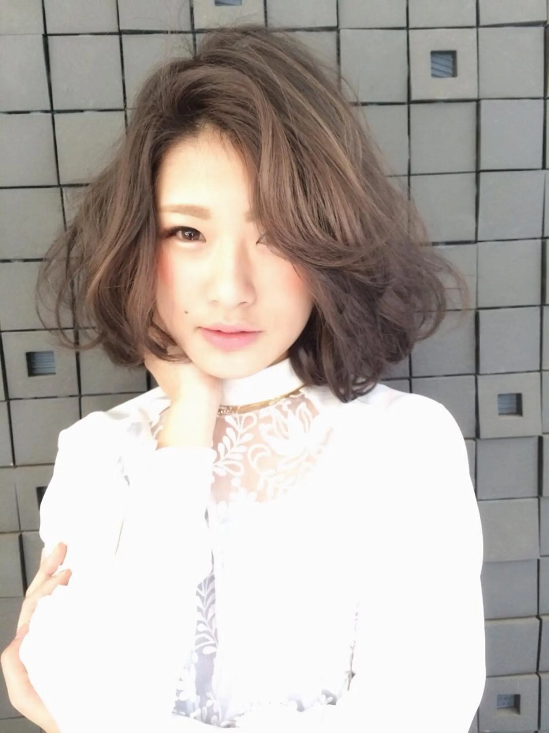 ショート ミディアム カラー パーマ 透明感カラー グレージュ 外国人風カラー かきあげバング ✨ハイクオリティ✨ 山本香也のヘアスタイル