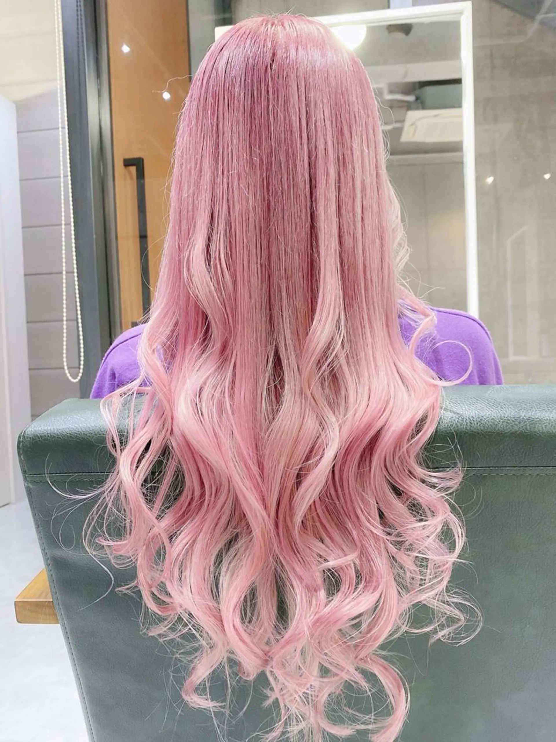 ロング カラー ヘアアレンジ ブリーチ ケアブリーチ 透明感カラー デザインカラー ハイトーンカラー 𝐑𝐈𝐍𝐊𝐀 🐷🖤のヘアスタイル