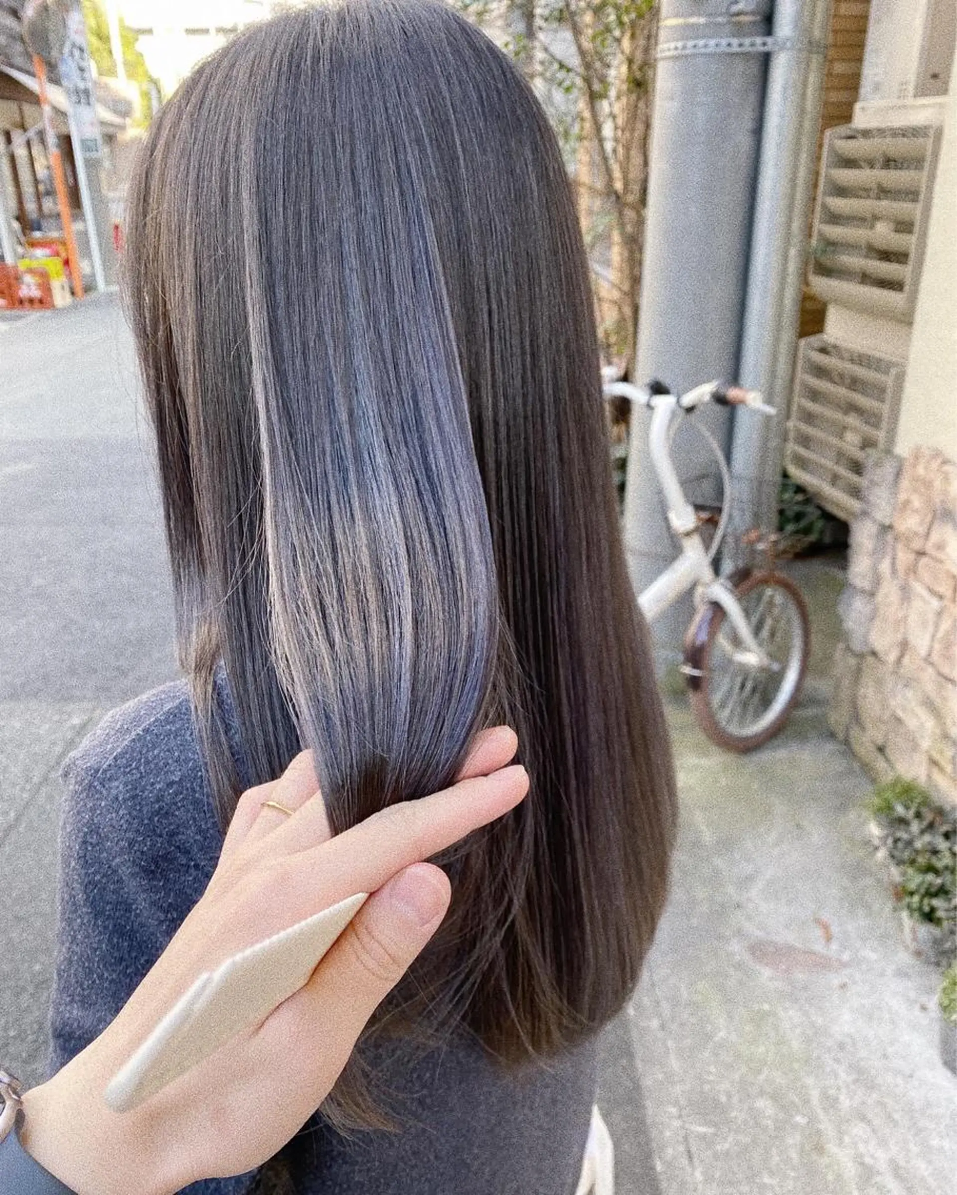 ロング アッシュ ハイライト Sabby所属・Sabby氏川洸希 パーマのヘアスタイル