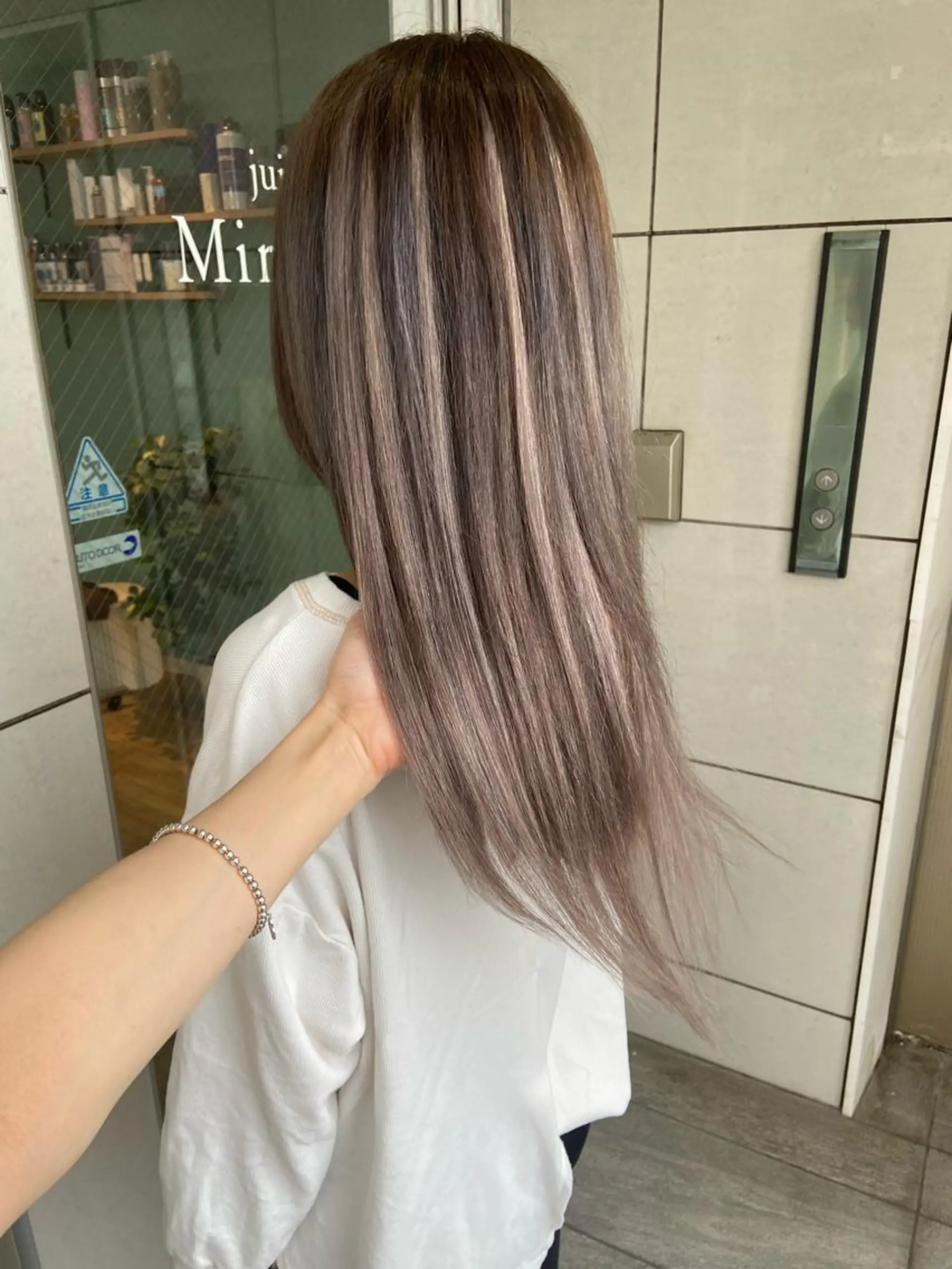 ロング カラー プルエクステ エクステ ヘアカラー エクステ 🧸プルエクステ❤︎ ネイルKAO🧸のヘアスタイル