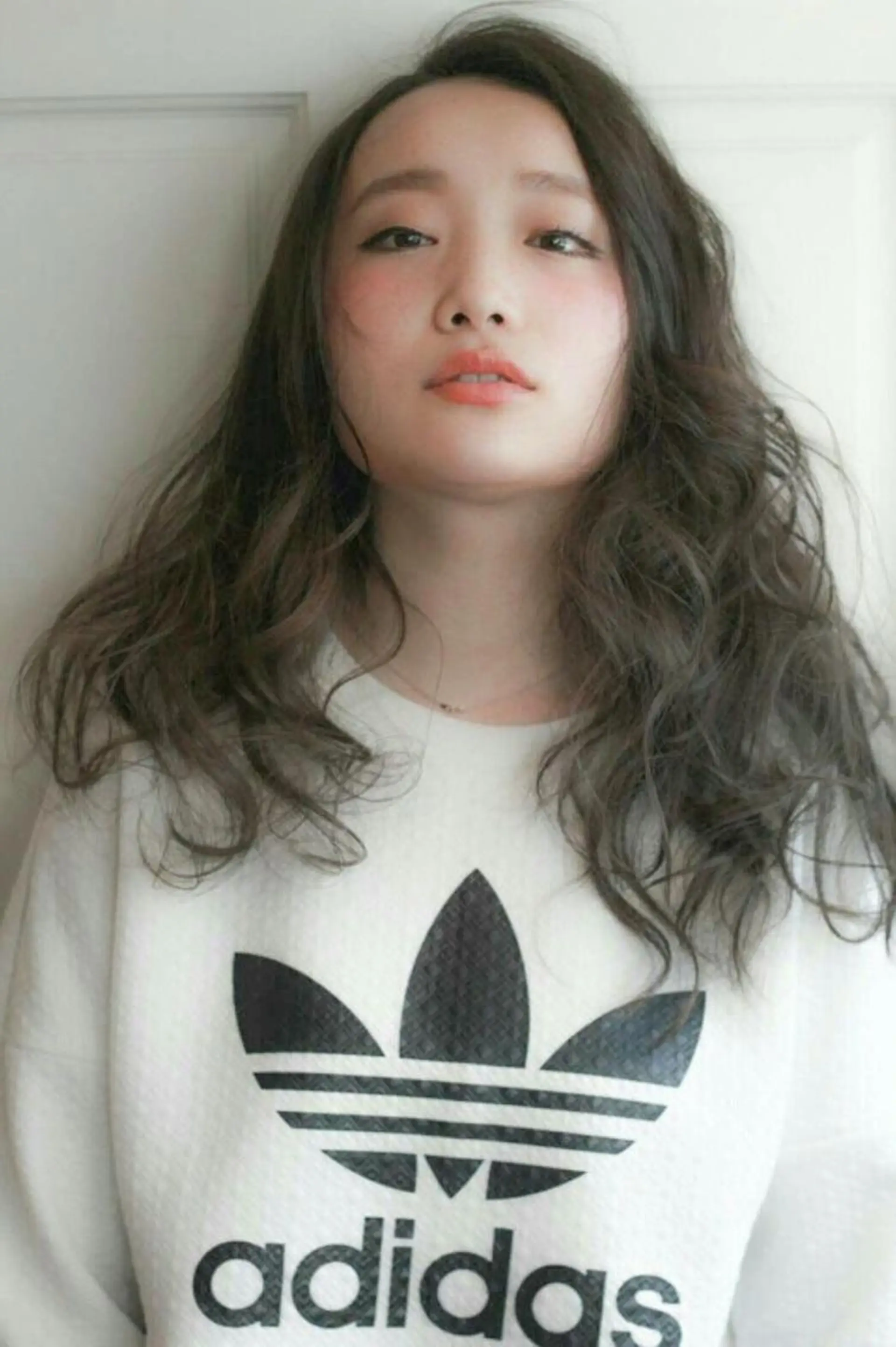 ロング セミロング ホワイト&レイヤーカ ットエクステ長畠俊輔のヘアスタイル