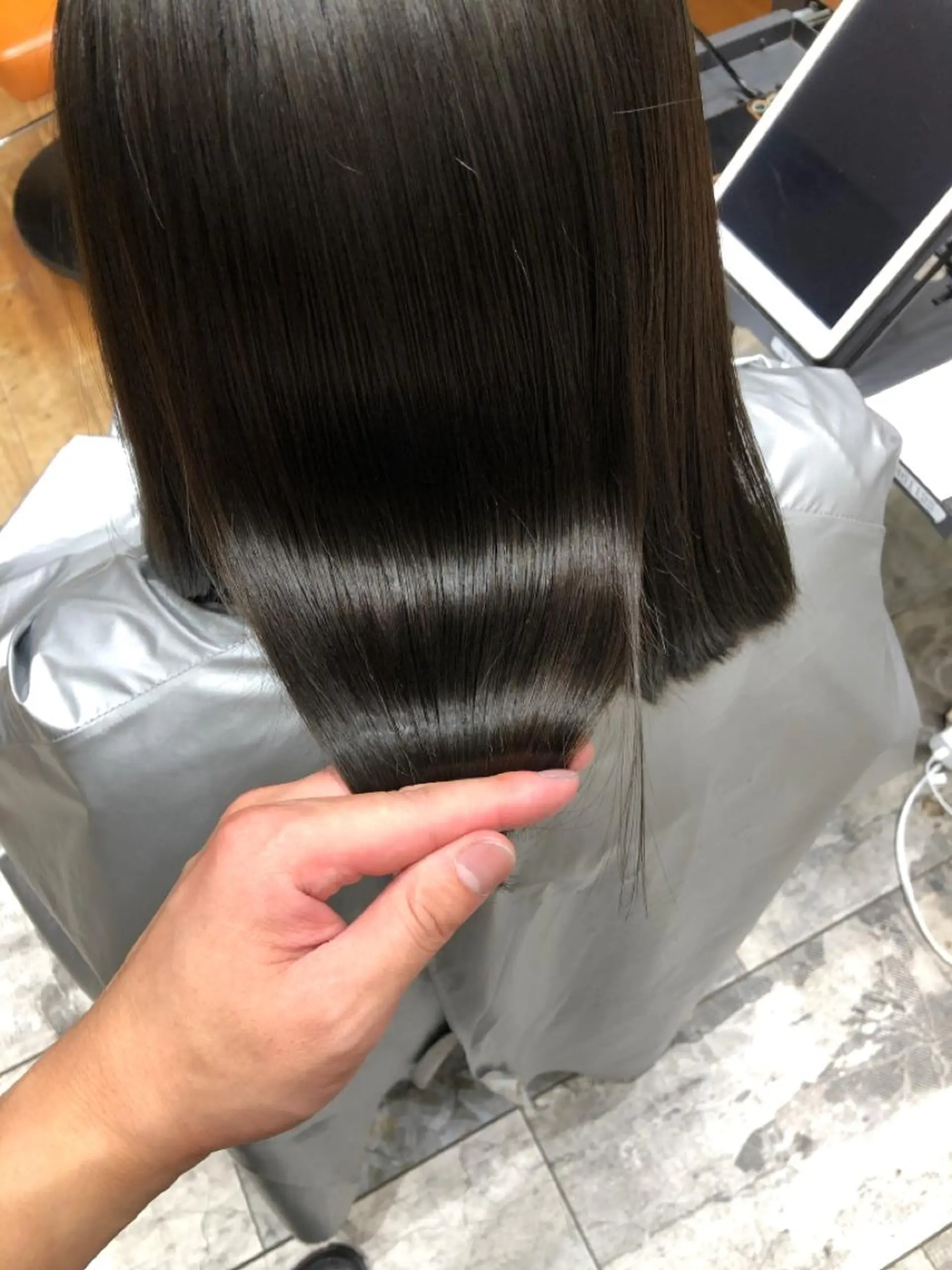 ミディアム カラー パーマ バレイヤージュ ブリーチ ケアブリーチ ダブルカラー ハイライトカラー カット ヘアカラー 縮毛矯正 トリートメント 新宿✨顔周りカット 韓国ヘア/坂本亜裟海のヘアスタイル