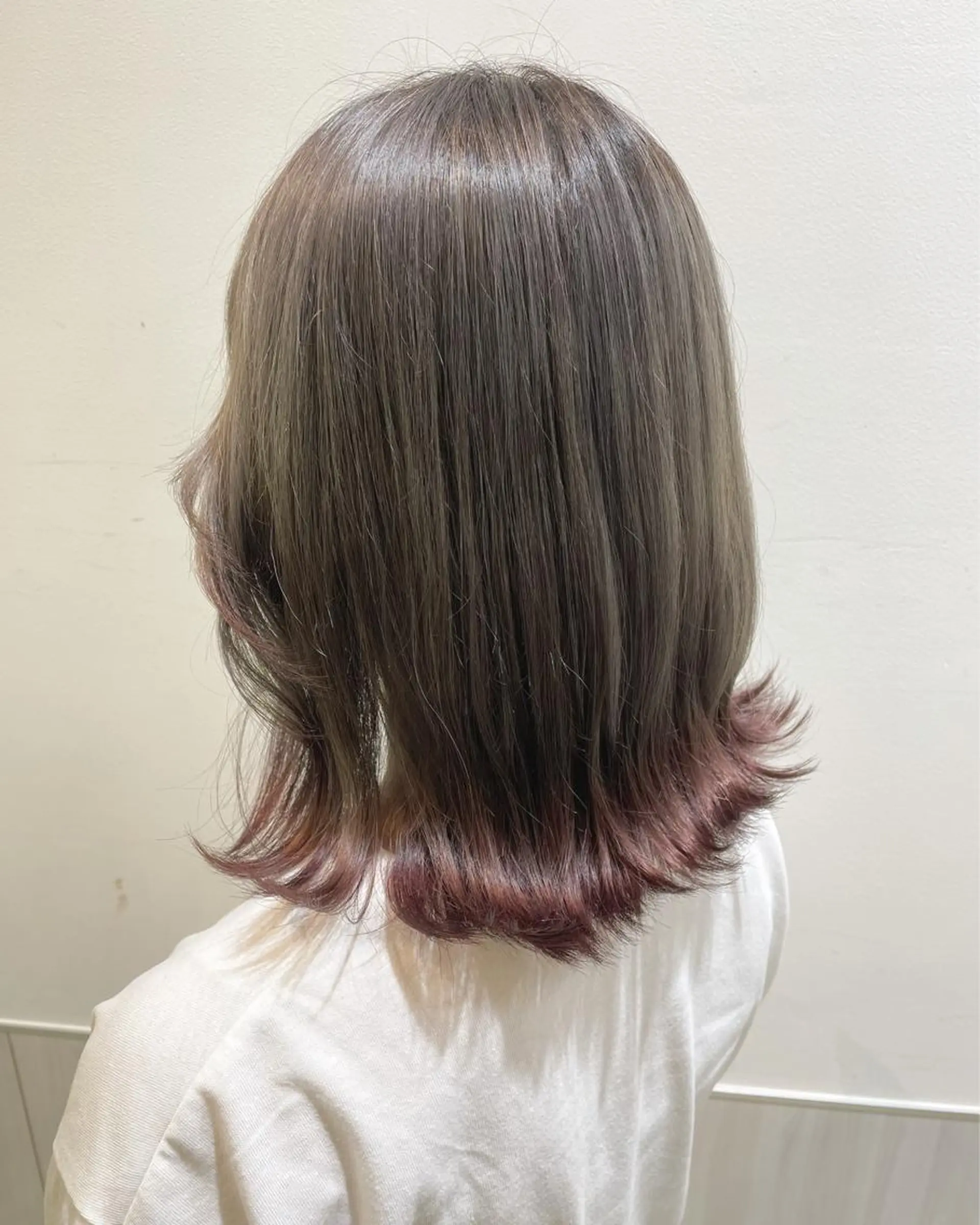 ミディアム カラー 透明感カラー🩵 mioのヘアスタイル
