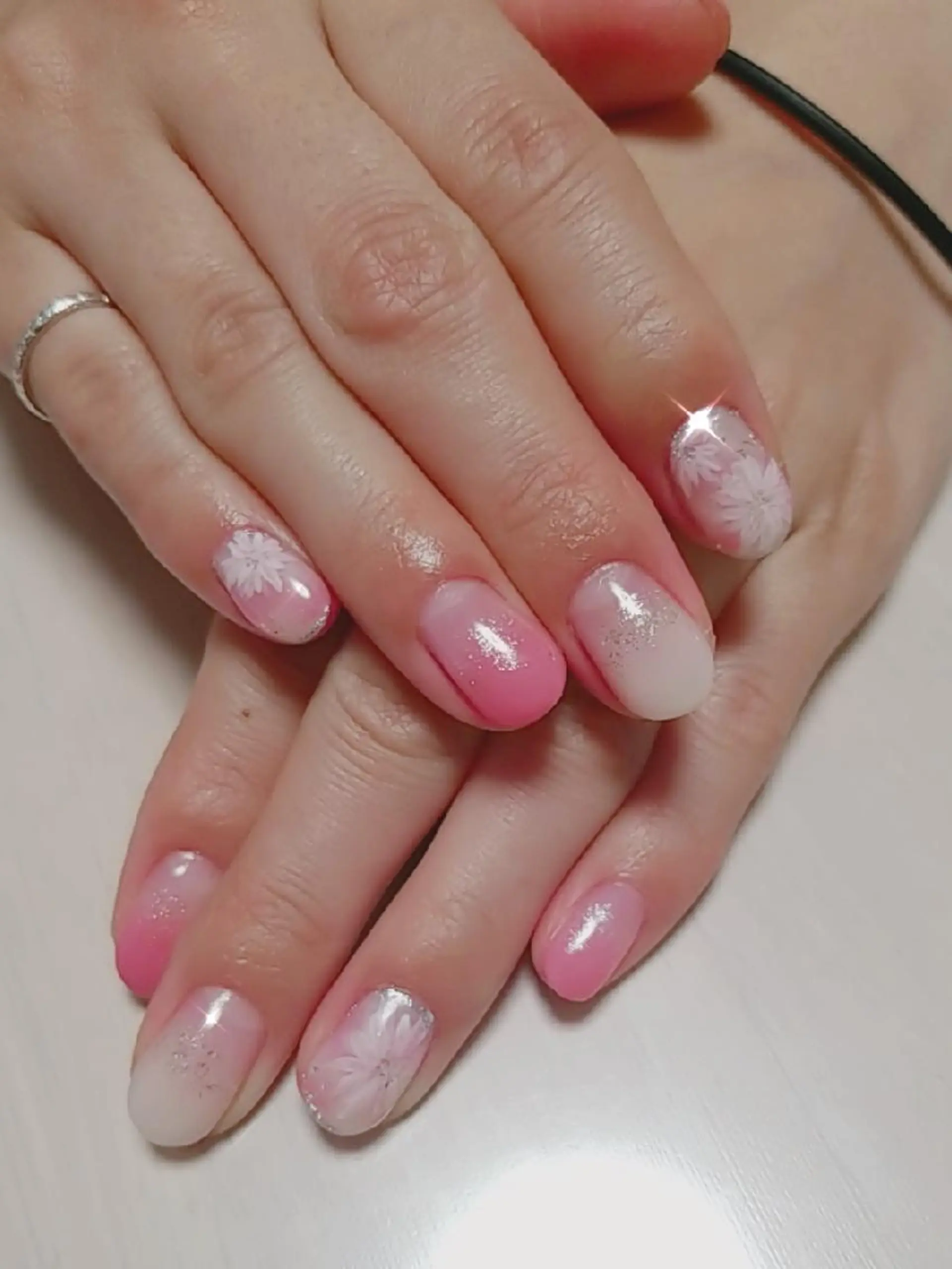 ネイル 持ち込み 春ネイル ハンドネイル em nailのネイルデザイン