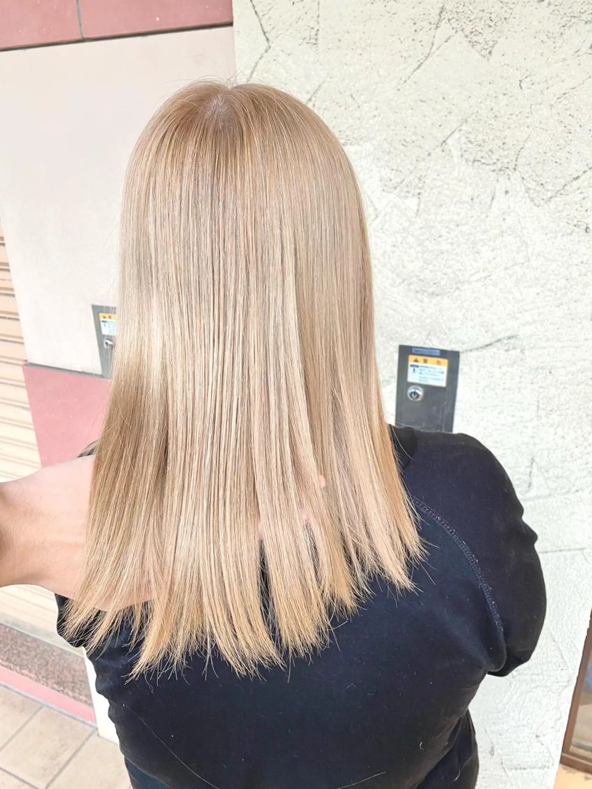 ミディアム カット ヘアカラー トリートメント 日野 和也のヘアスタイル