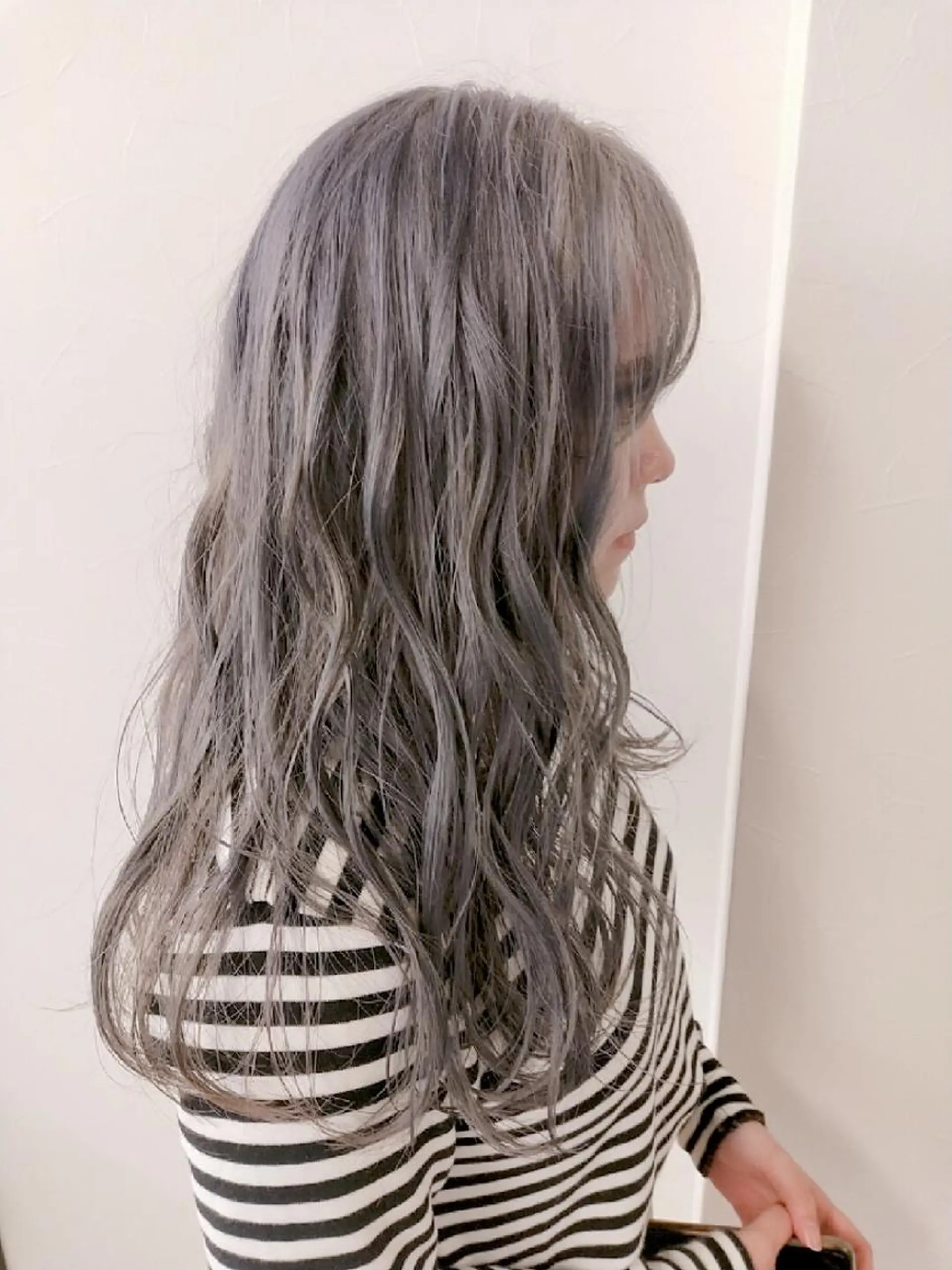 ロング カラー バレイヤージュ ブリーチ ダブルカラー グラデーションカラー ハイライトカラー ヘアカラー トリートメント デザインカラー髪質 改善Lilithのその他イメージ