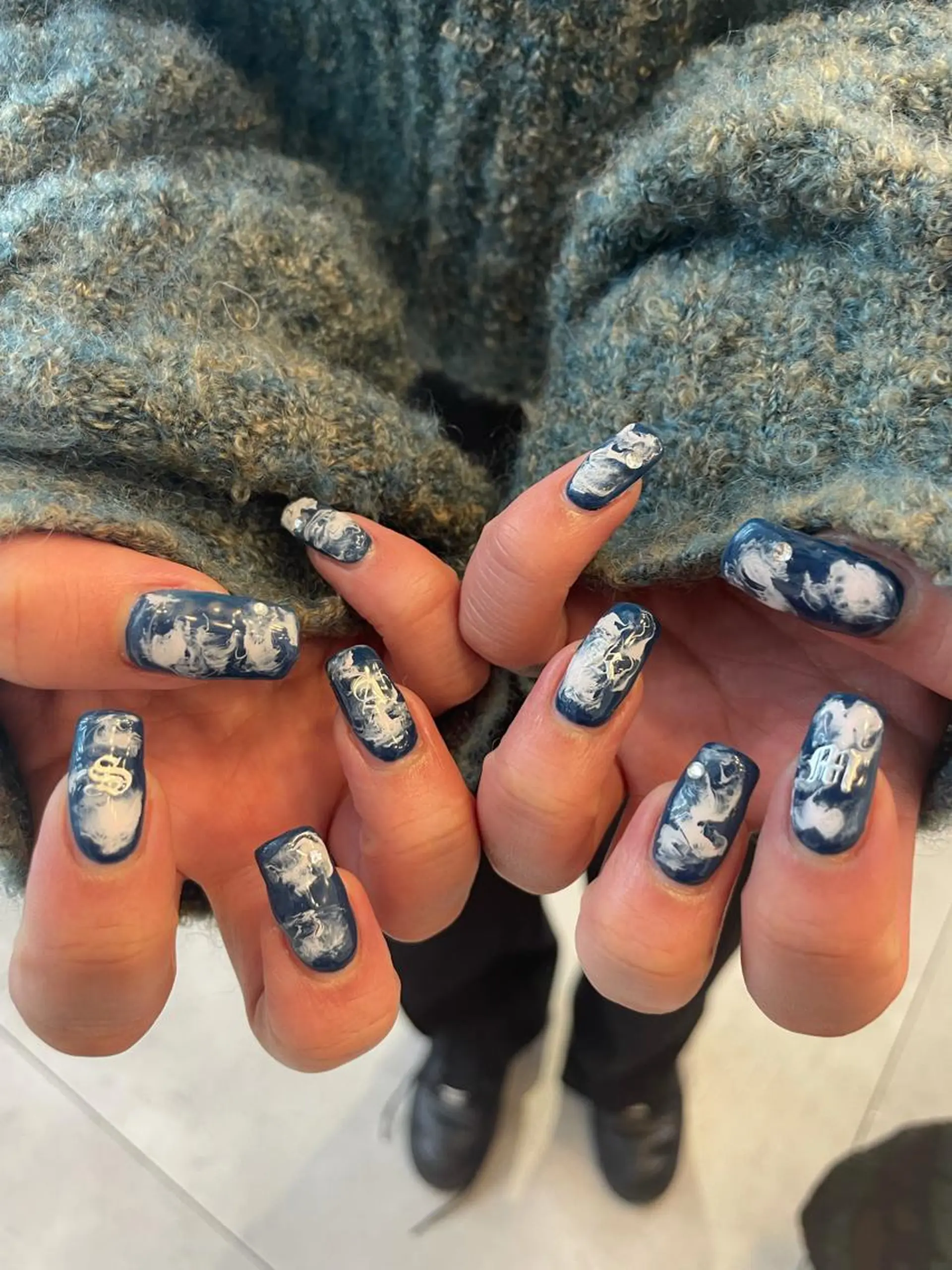 ネイル 大理石ネイル(マーブル) ハンドネイル hair&nail ☯️アイリ☯️のネイルデザイン