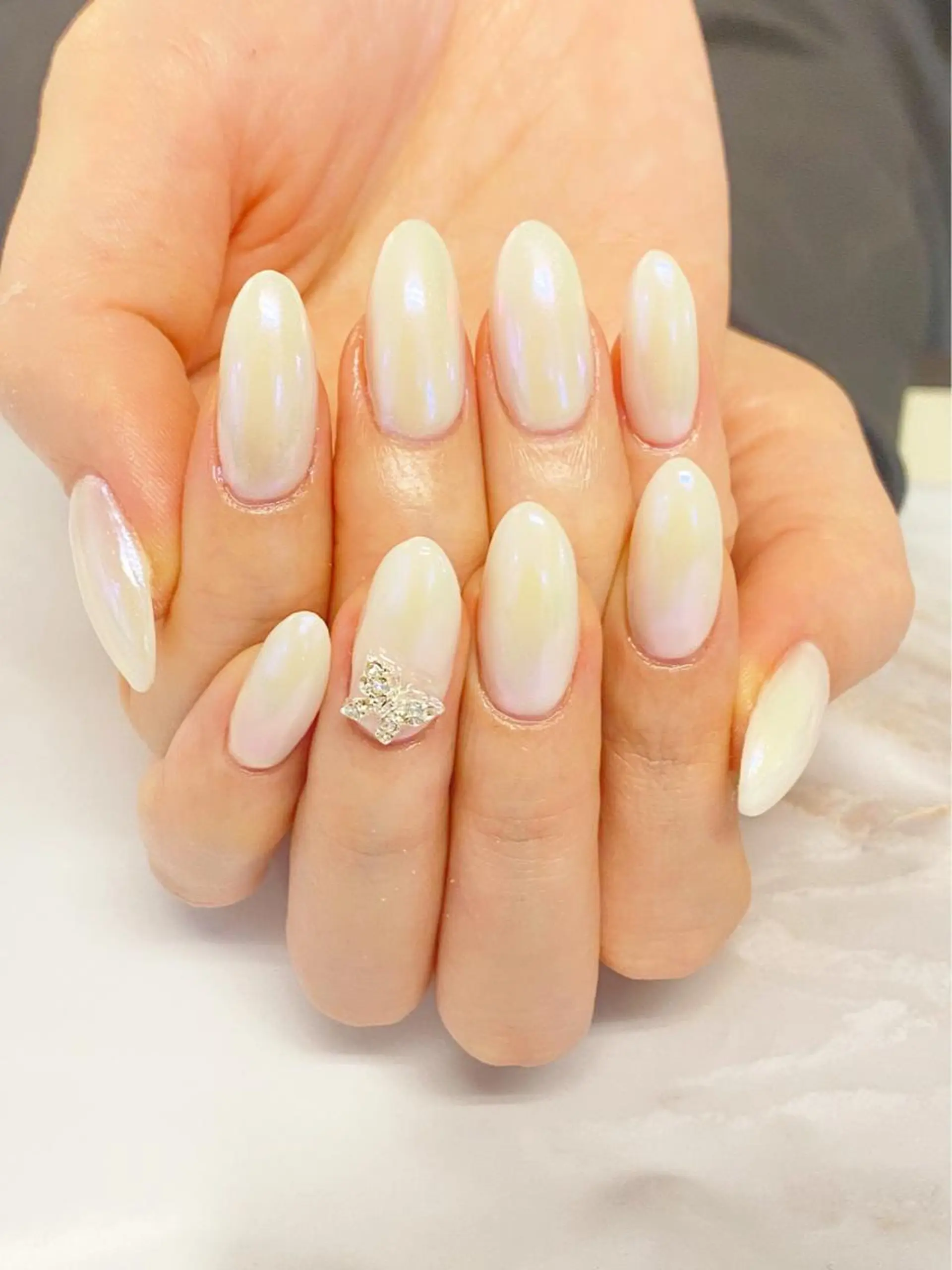 カラー ネイル 氷ネイル・うるうるネイル ミラーネイル KIREIE NAILSのネイルデザイン