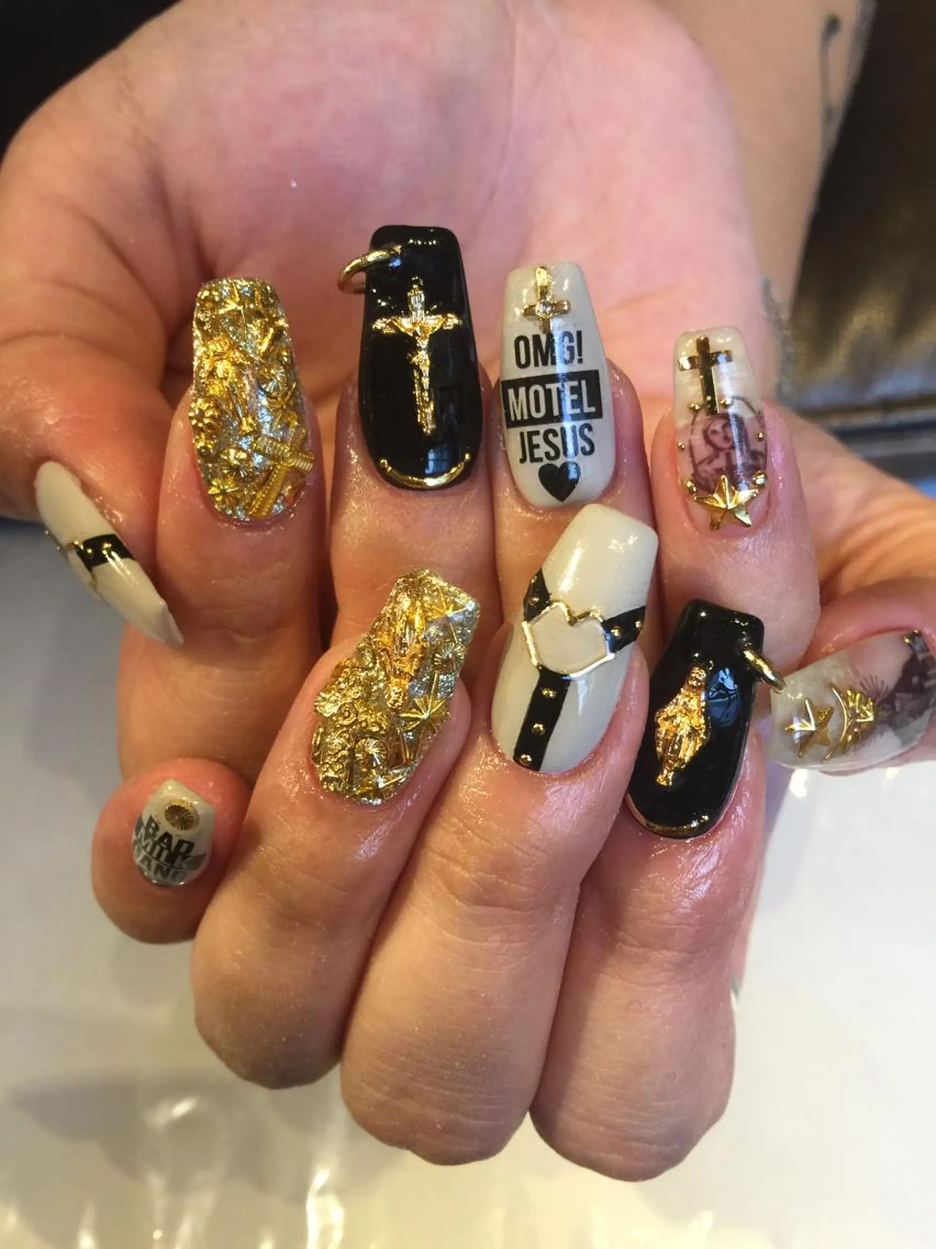 ネイル chatblanc ♡のネイルデザイン